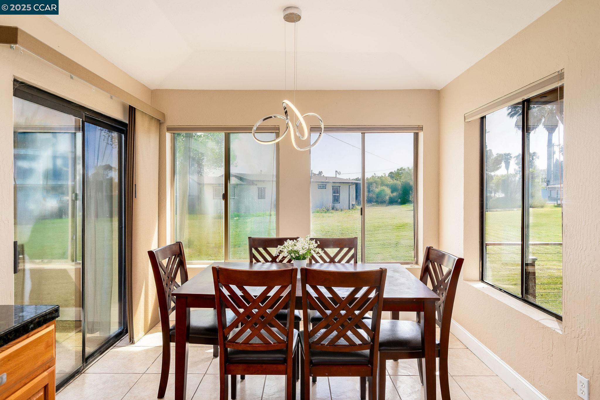 Detail Gallery Image 23 of 47 For 3301 Hosie Ave, Byron,  CA 94514 - 3 Beds | 3 Baths