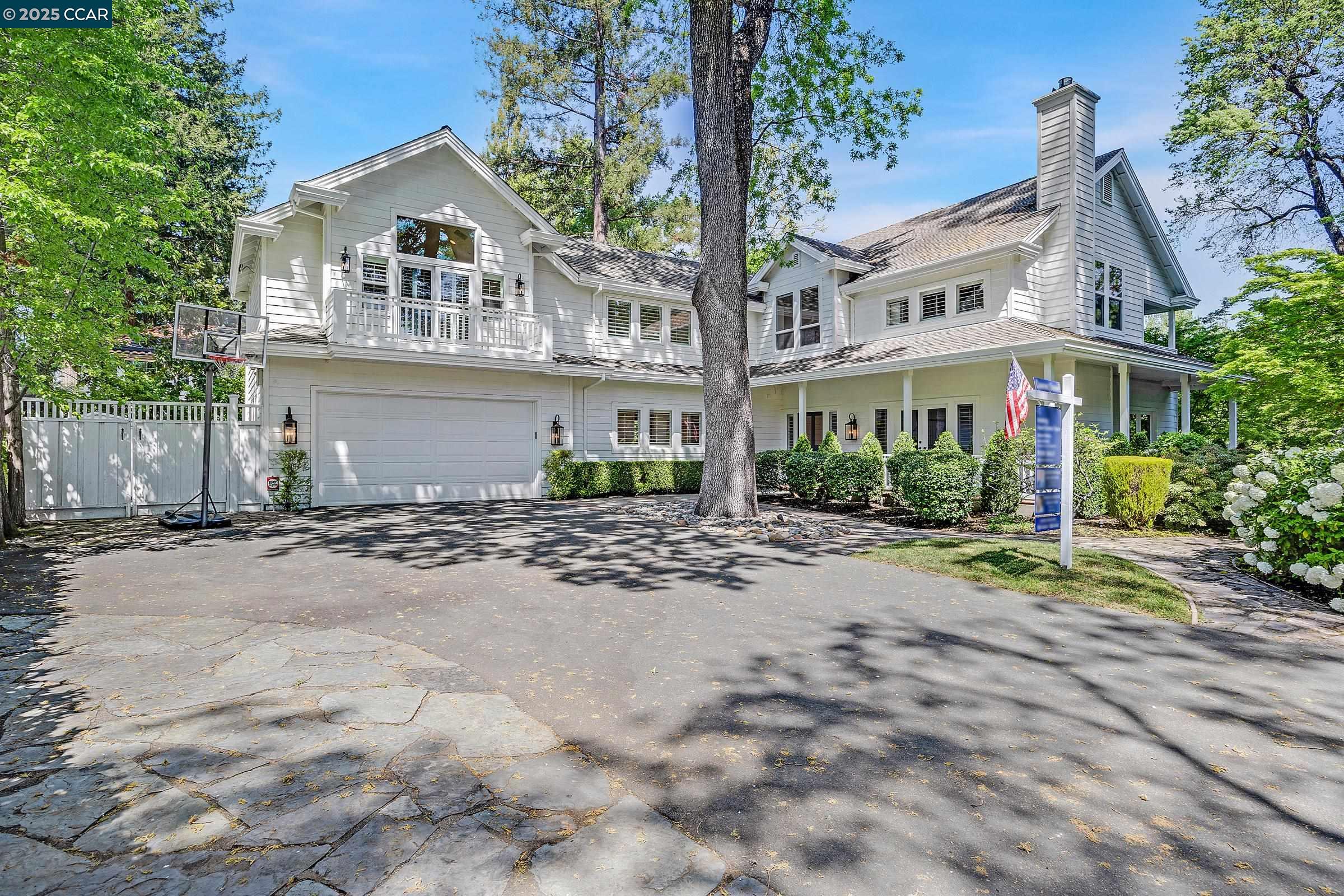 Detail Gallery Image 1 of 1 For 5 Deodar Ln, Alamo,  CA 94507 - 6 Beds | 4 Baths