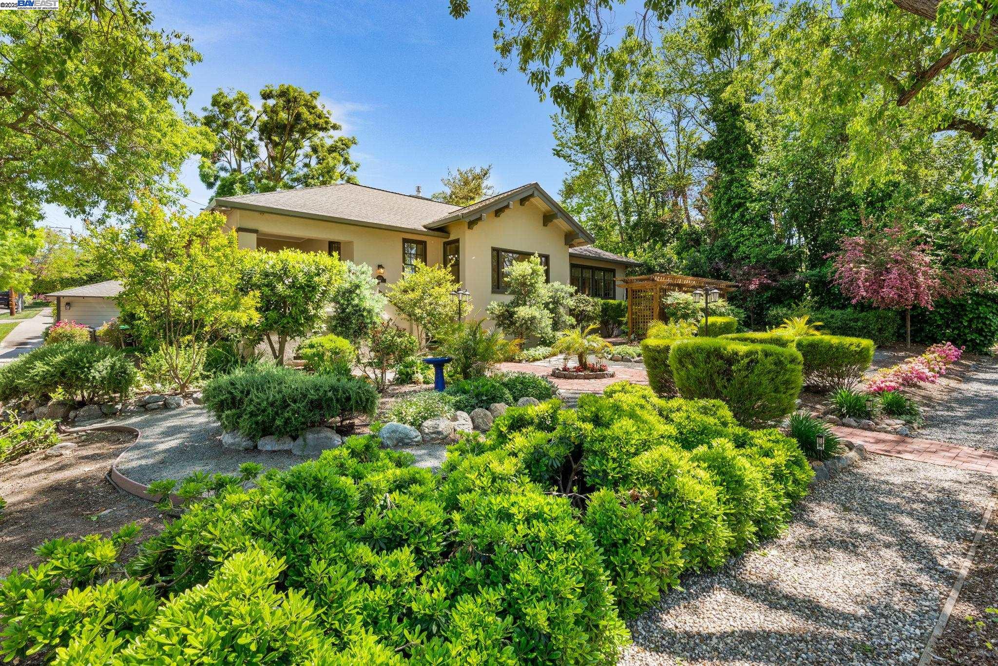 Detail Gallery Image 2 of 60 For 4614 2nd St, Pleasanton,  CA 94566 - 3 Beds | 2 Baths