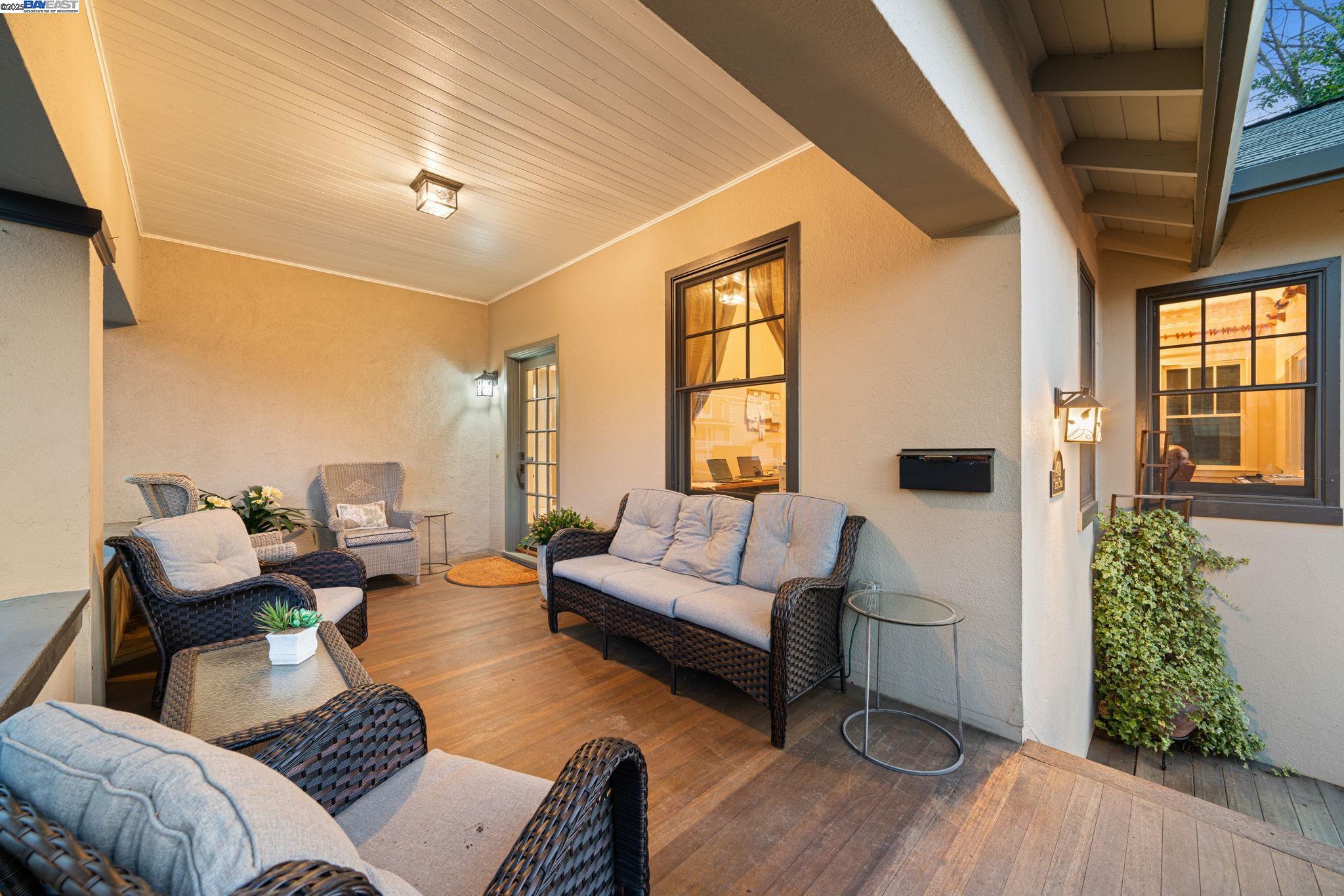 Detail Gallery Image 10 of 60 For 4614 2nd St, Pleasanton,  CA 94566 - 3 Beds | 2 Baths