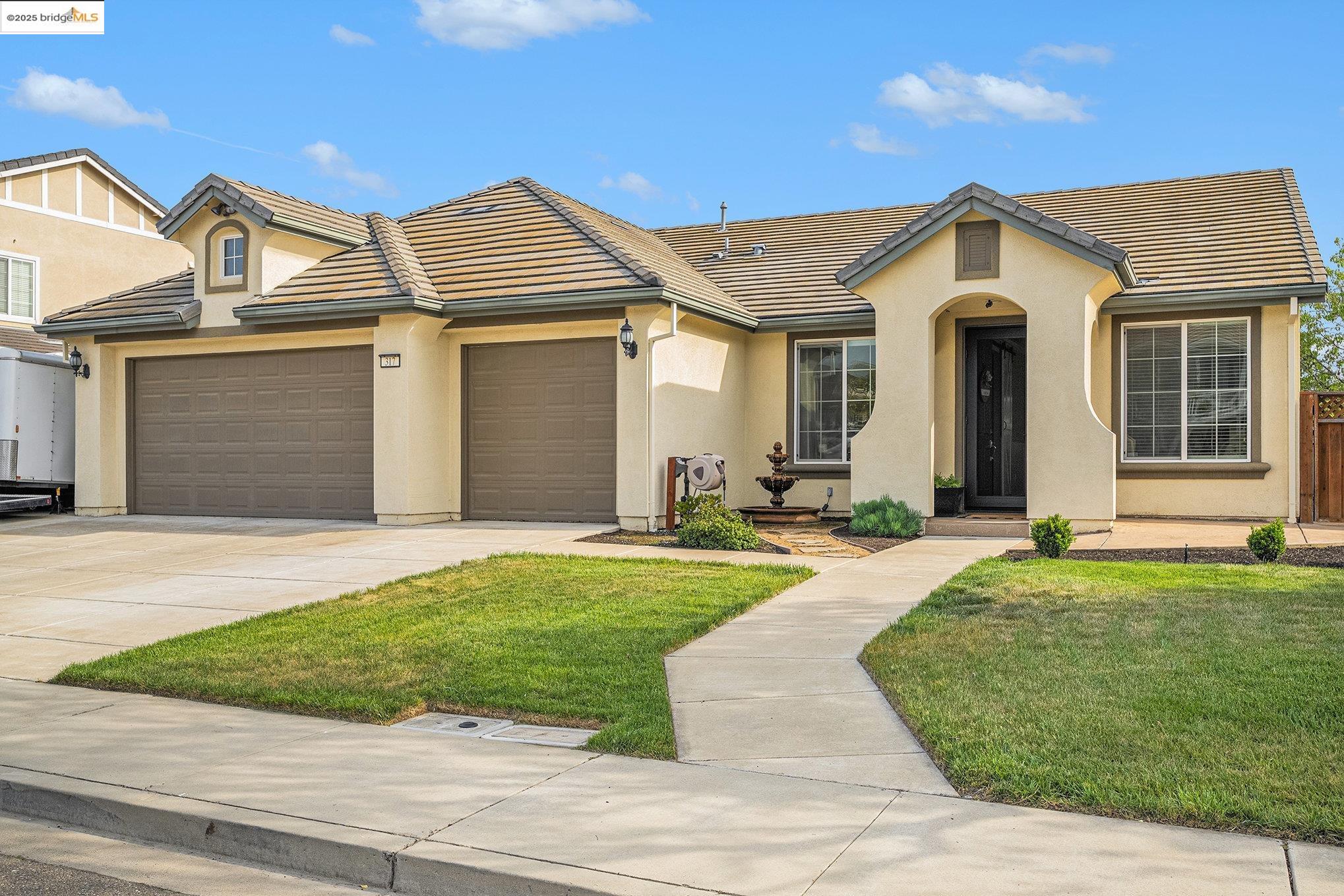 Detail Gallery Image 1 of 1 For 317 Myrtle Ln, Oakley,  CA 94561 - 4 Beds | 2 Baths