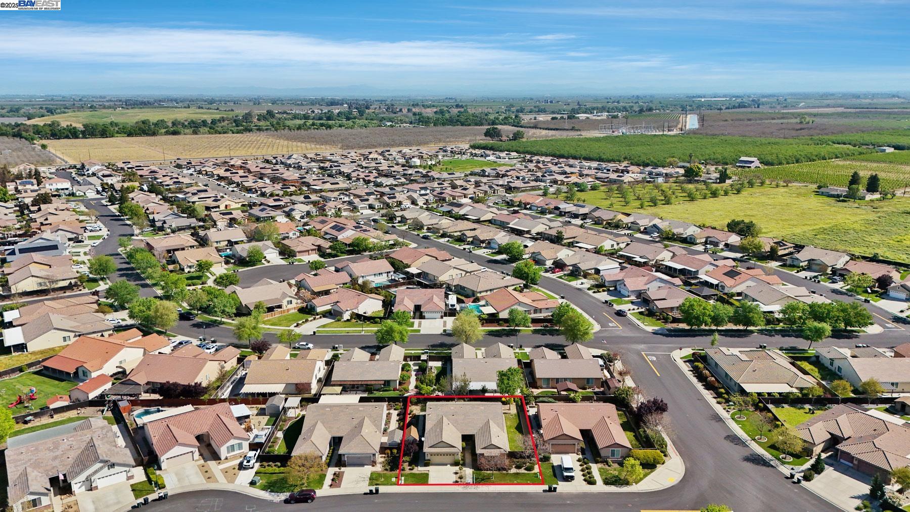 Detail Gallery Image 3 of 56 For 7541 Nuncia Ct, Hughson,  CA 95326 - 3 Beds | 2/1 Baths