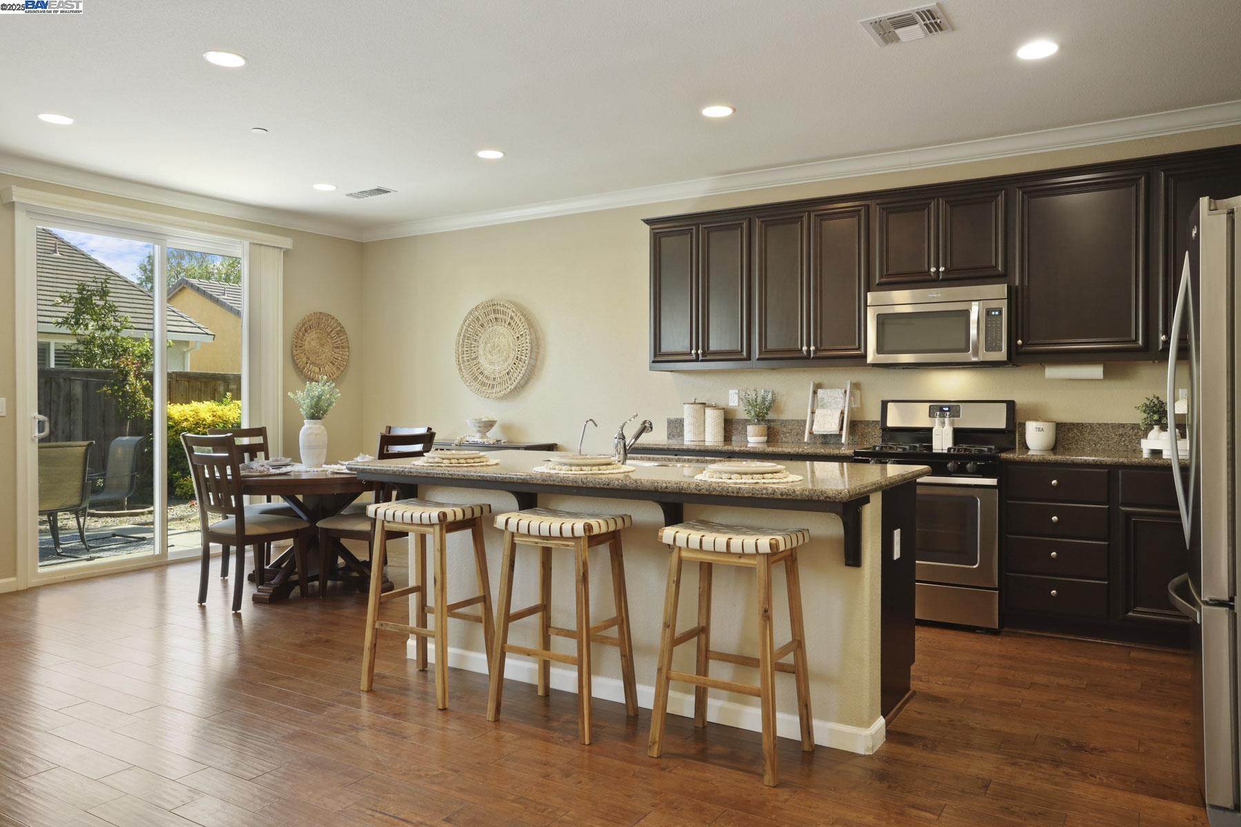 Detail Gallery Image 26 of 56 For 7541 Nuncia Ct, Hughson,  CA 95326 - 3 Beds | 2/1 Baths