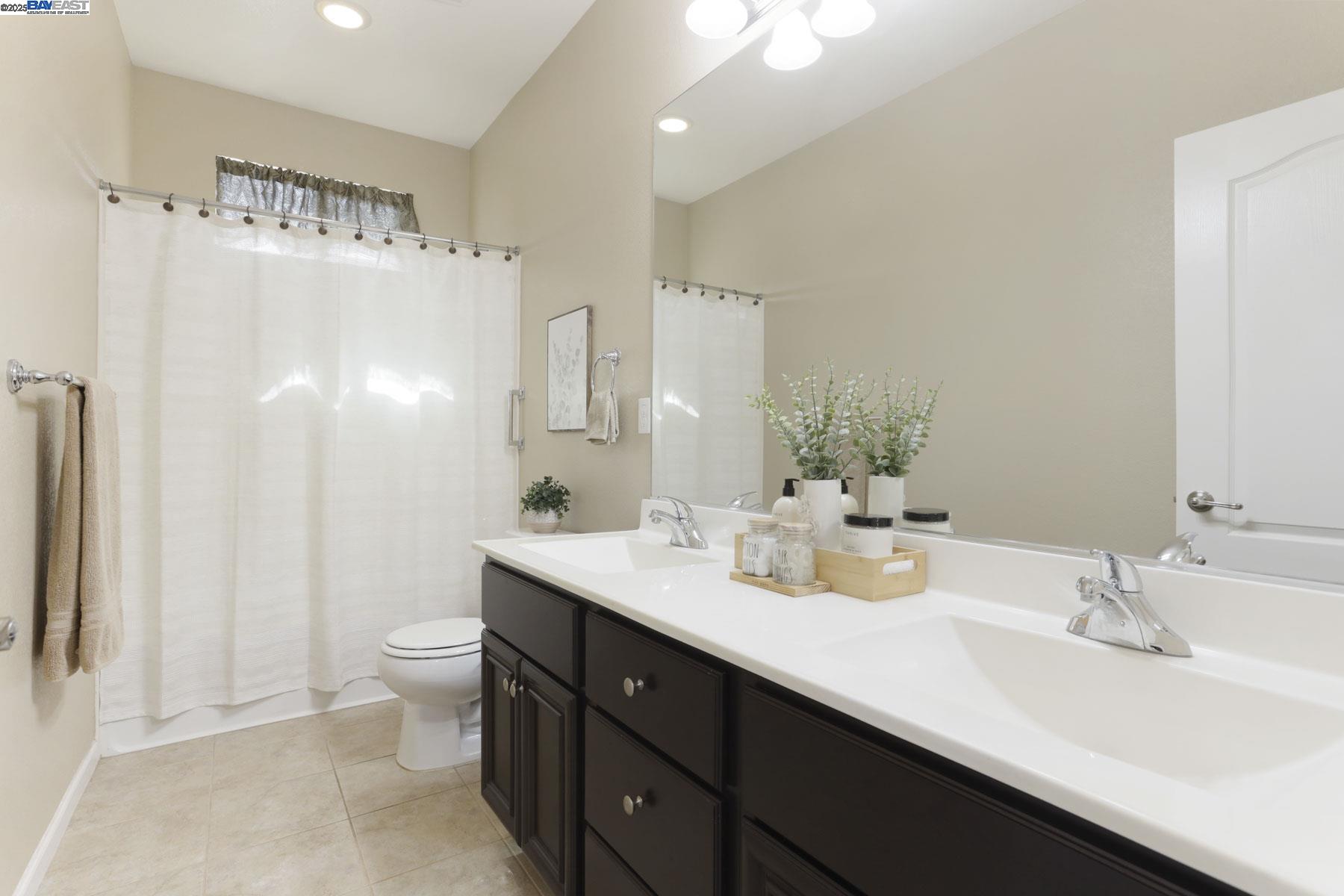 Detail Gallery Image 45 of 56 For 7541 Nuncia Ct, Hughson,  CA 95326 - 3 Beds | 2/1 Baths
