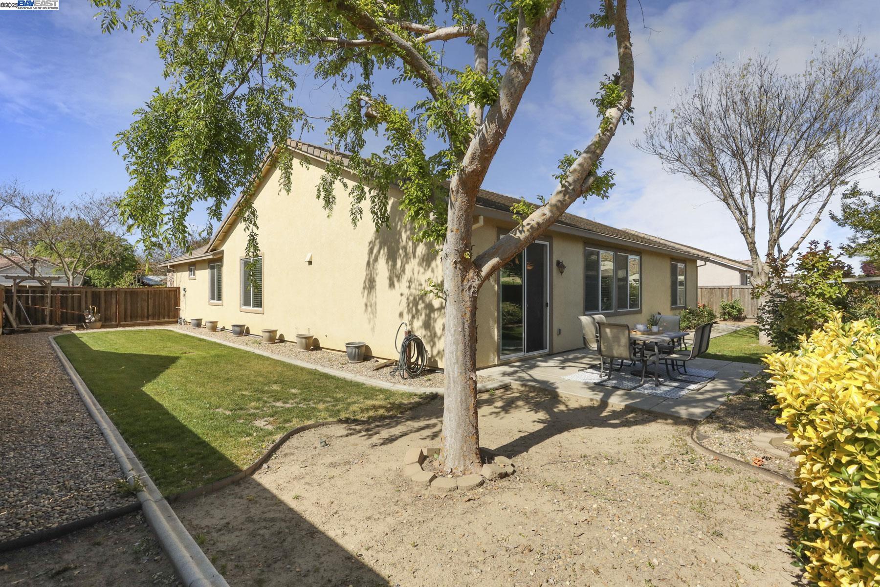 Detail Gallery Image 50 of 56 For 7541 Nuncia Ct, Hughson,  CA 95326 - 3 Beds | 2/1 Baths