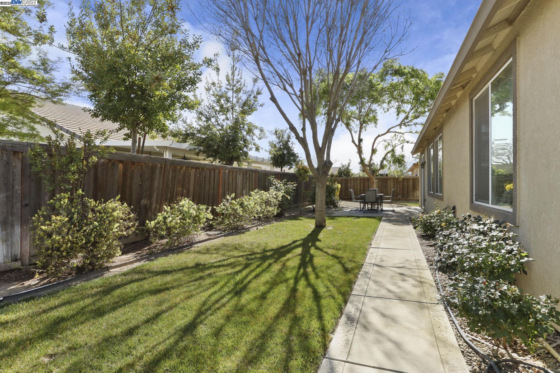 Detail Gallery Image 52 of 56 For 7541 Nuncia Ct, Hughson,  CA 95326 - 3 Beds | 2/1 Baths