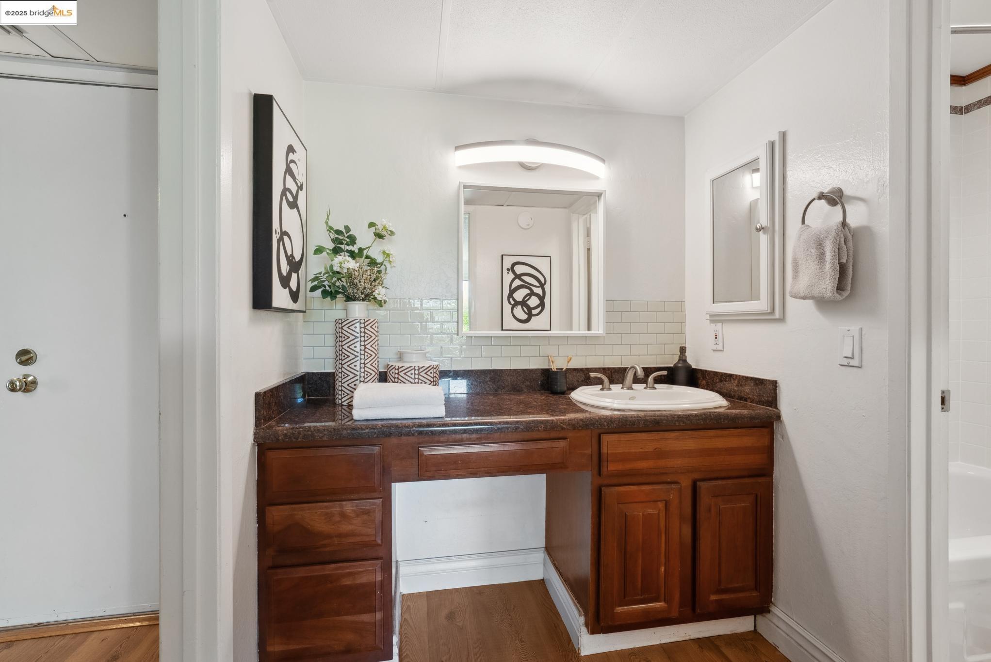 Detail Gallery Image 23 of 51 For 490 N. Civic Dr #505,  Walnut Creek,  CA 94596 - 1 Beds | 1 Baths