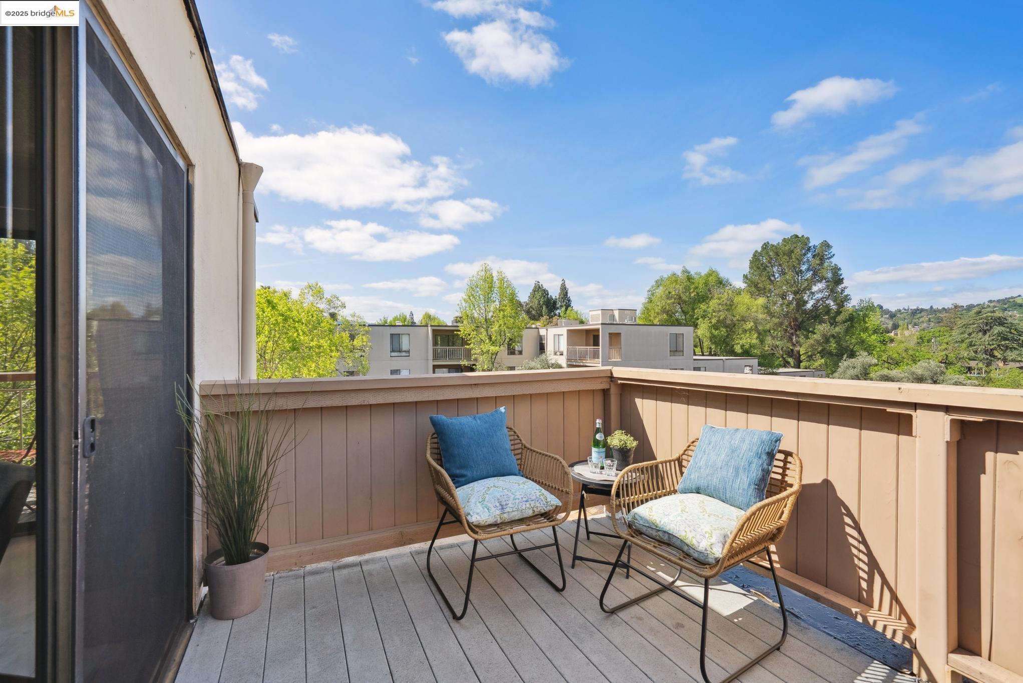 Detail Gallery Image 29 of 51 For 490 N. Civic Dr #505,  Walnut Creek,  CA 94596 - 1 Beds | 1 Baths