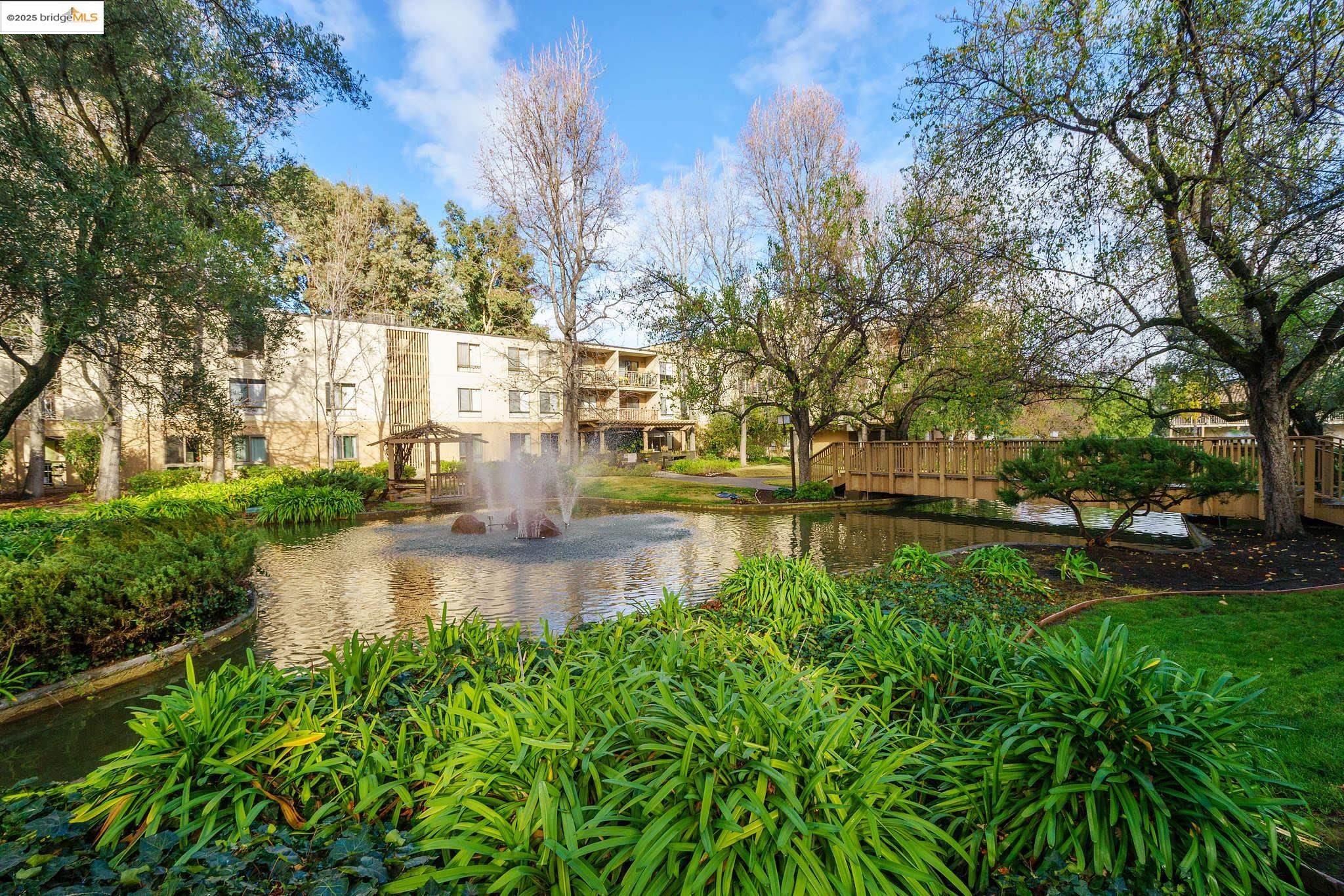 Detail Gallery Image 49 of 51 For 490 N. Civic Dr #505,  Walnut Creek,  CA 94596 - 1 Beds | 1 Baths