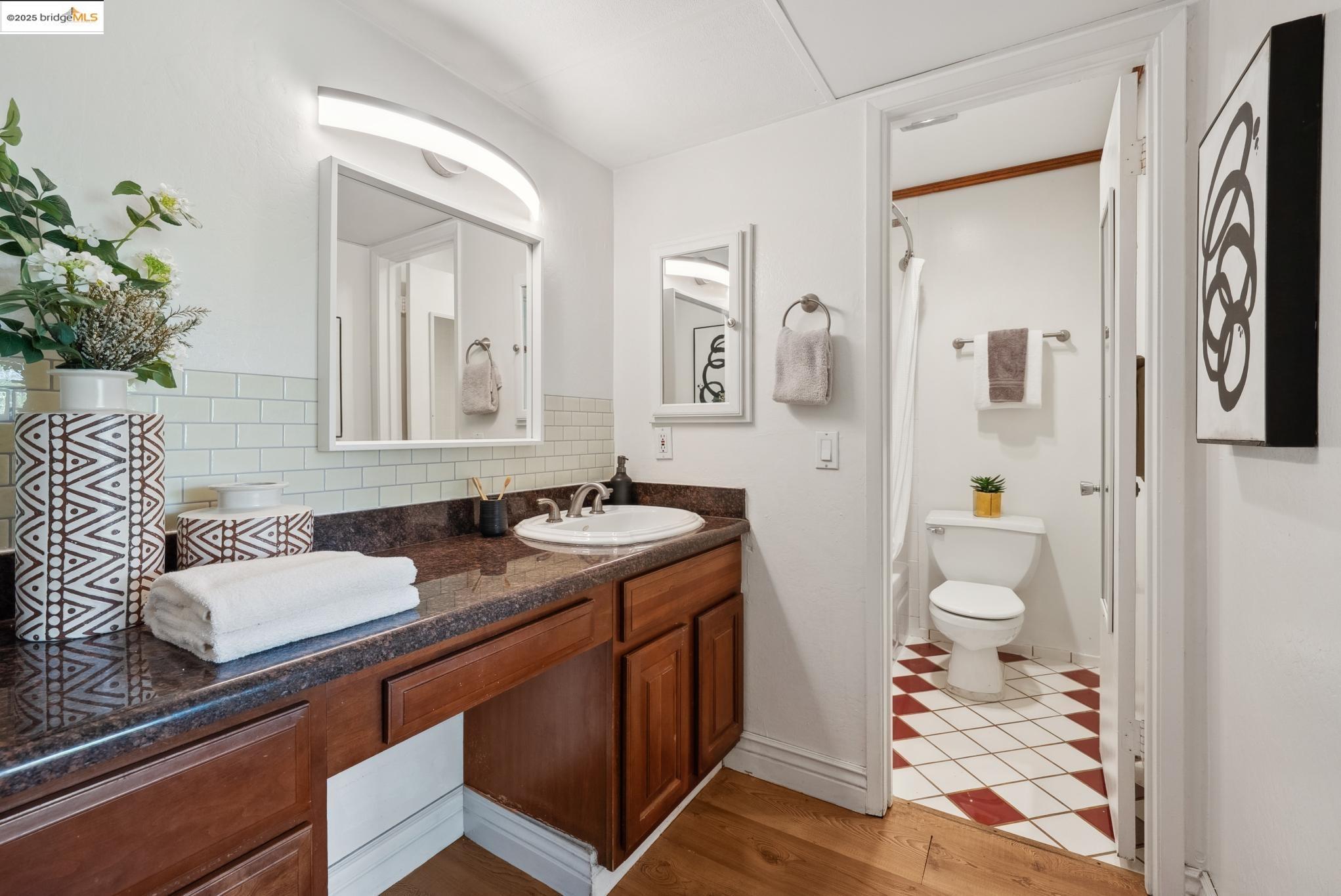 Detail Gallery Image 8 of 51 For 490 N. Civic Dr #505,  Walnut Creek,  CA 94596 - 1 Beds | 1 Baths