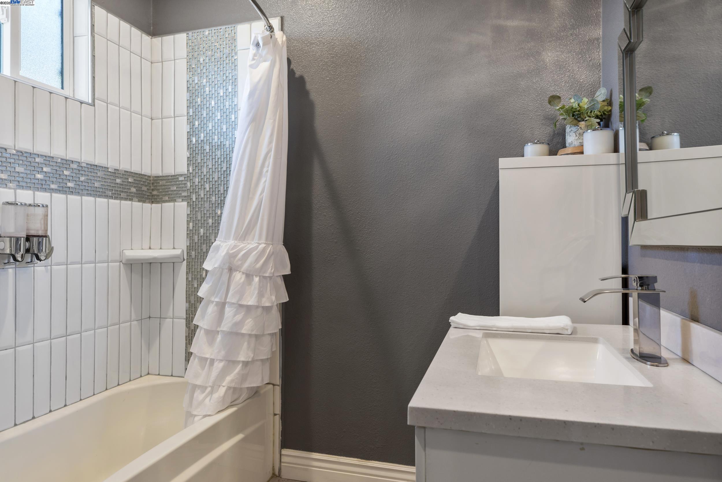 Detail Gallery Image 24 of 44 For 31145 S Koster Road, Tracy,  CA 95304 - 7 Beds | 4 Baths