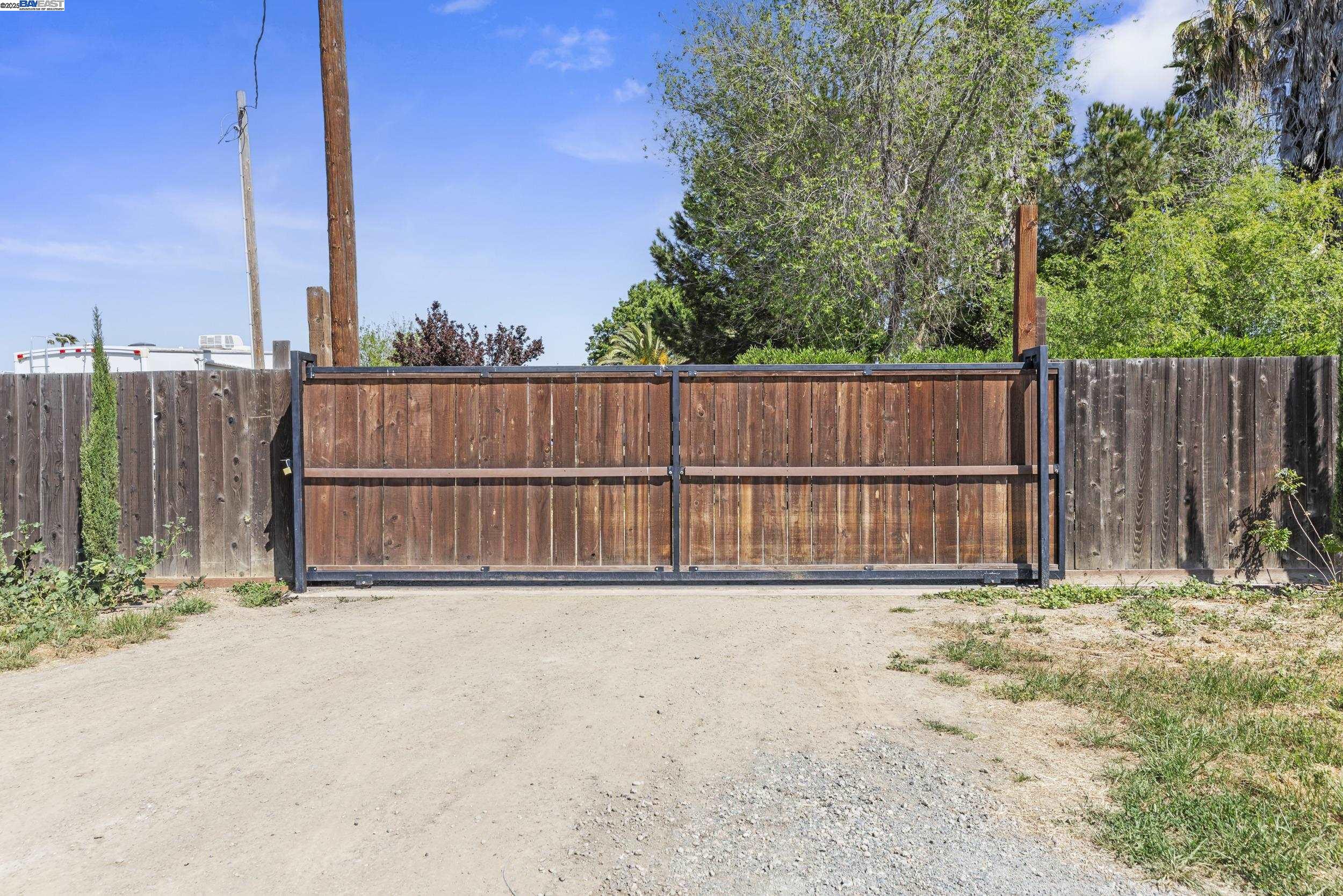 Detail Gallery Image 37 of 44 For 31145 S Koster Road, Tracy,  CA 95304 - 7 Beds | 4 Baths