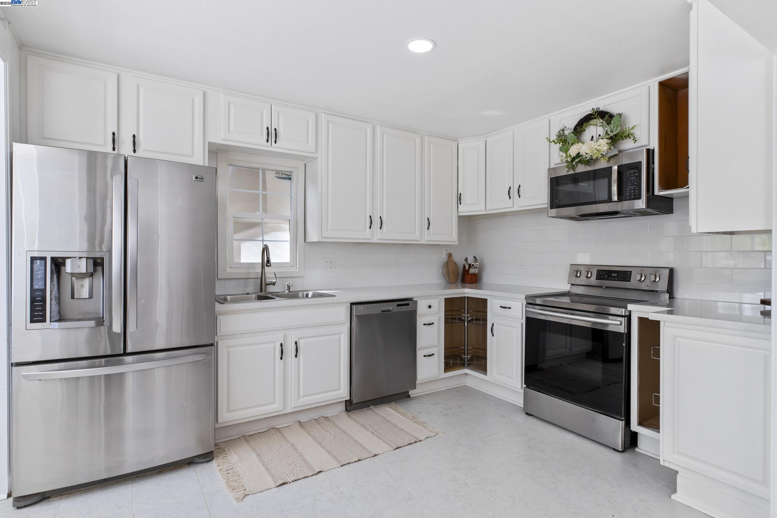 Detail Gallery Image 8 of 44 For 31145 S Koster Road, Tracy,  CA 95304 - 7 Beds | 4 Baths