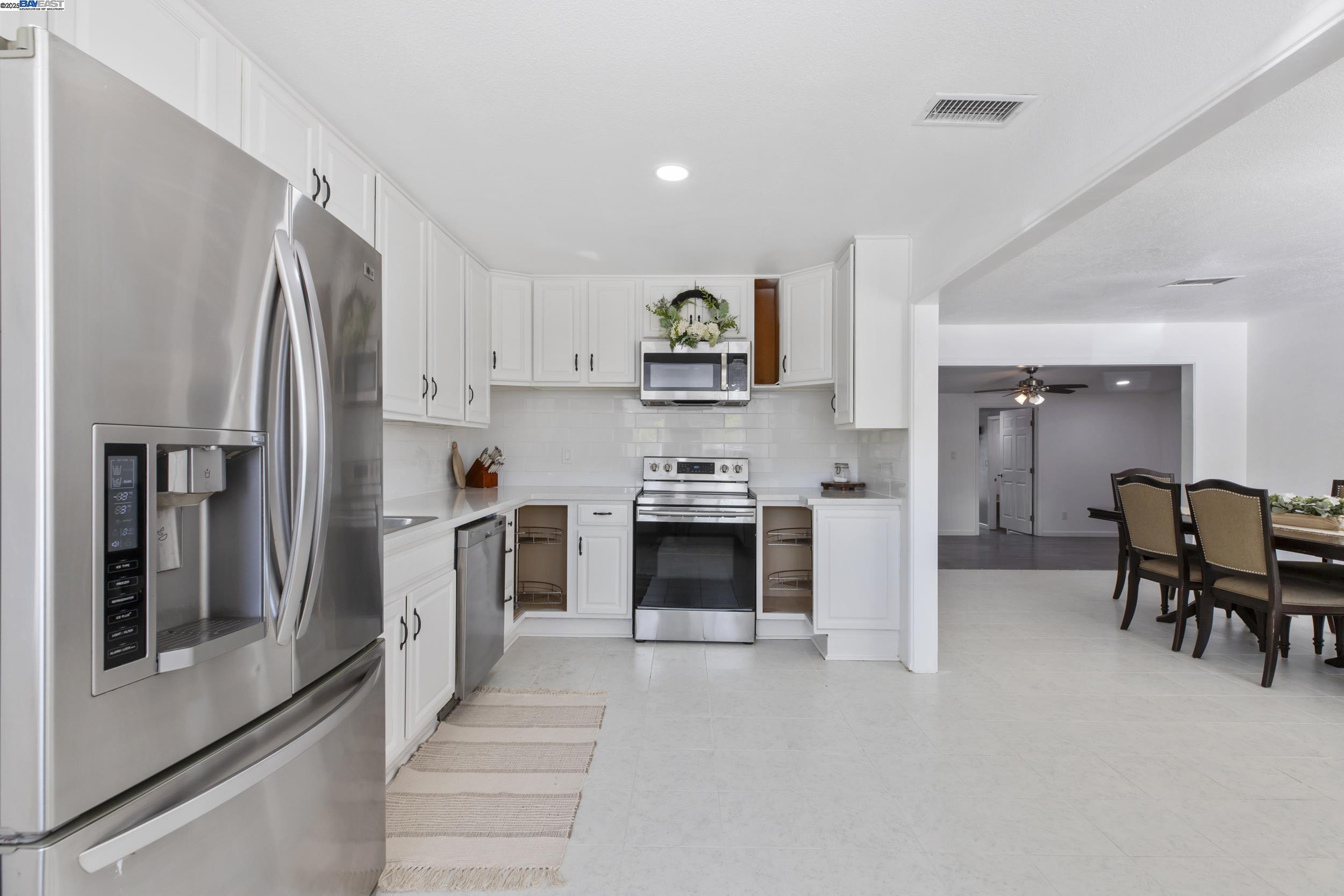 Detail Gallery Image 9 of 44 For 31145 S Koster Road, Tracy,  CA 95304 - 7 Beds | 4 Baths