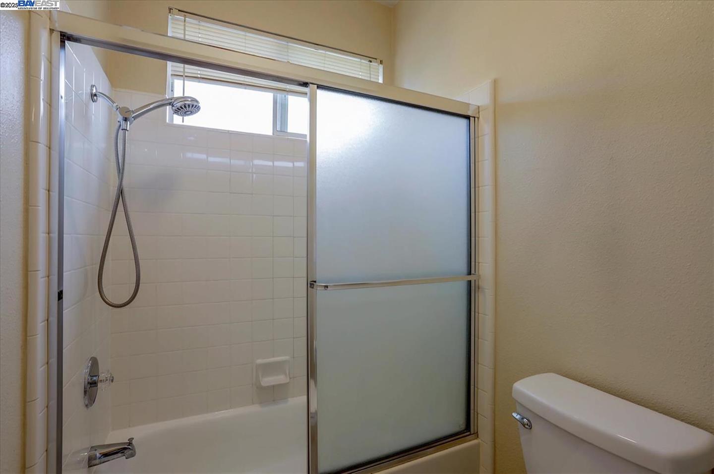 Detail Gallery Image 16 of 28 For 3581 Jasmine Cir, San Jose,  CA 95135 - 2 Beds | 2 Baths