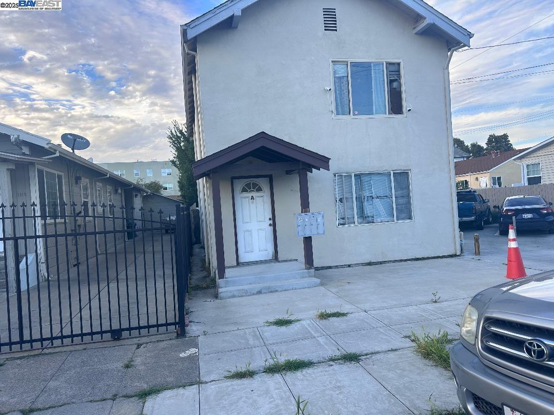 Detail Gallery Image 18 of 19 For 1317 Chanslor Ave, Richmond,  CA 94801 - – Beds | – Baths