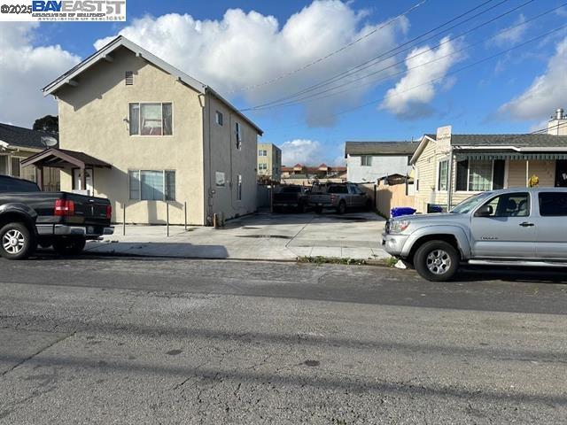 Detail Gallery Image 10 of 19 For 1317 Chanslor Ave, Richmond,  CA 94801 - – Beds | – Baths