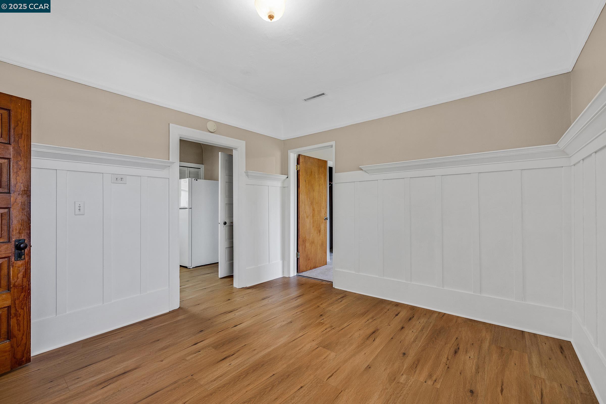 Detail Gallery Image 15 of 31 For 3102 Martin Luther King Jr Way, Berkeley,  CA 94703 - 4 Beds | 1 Baths