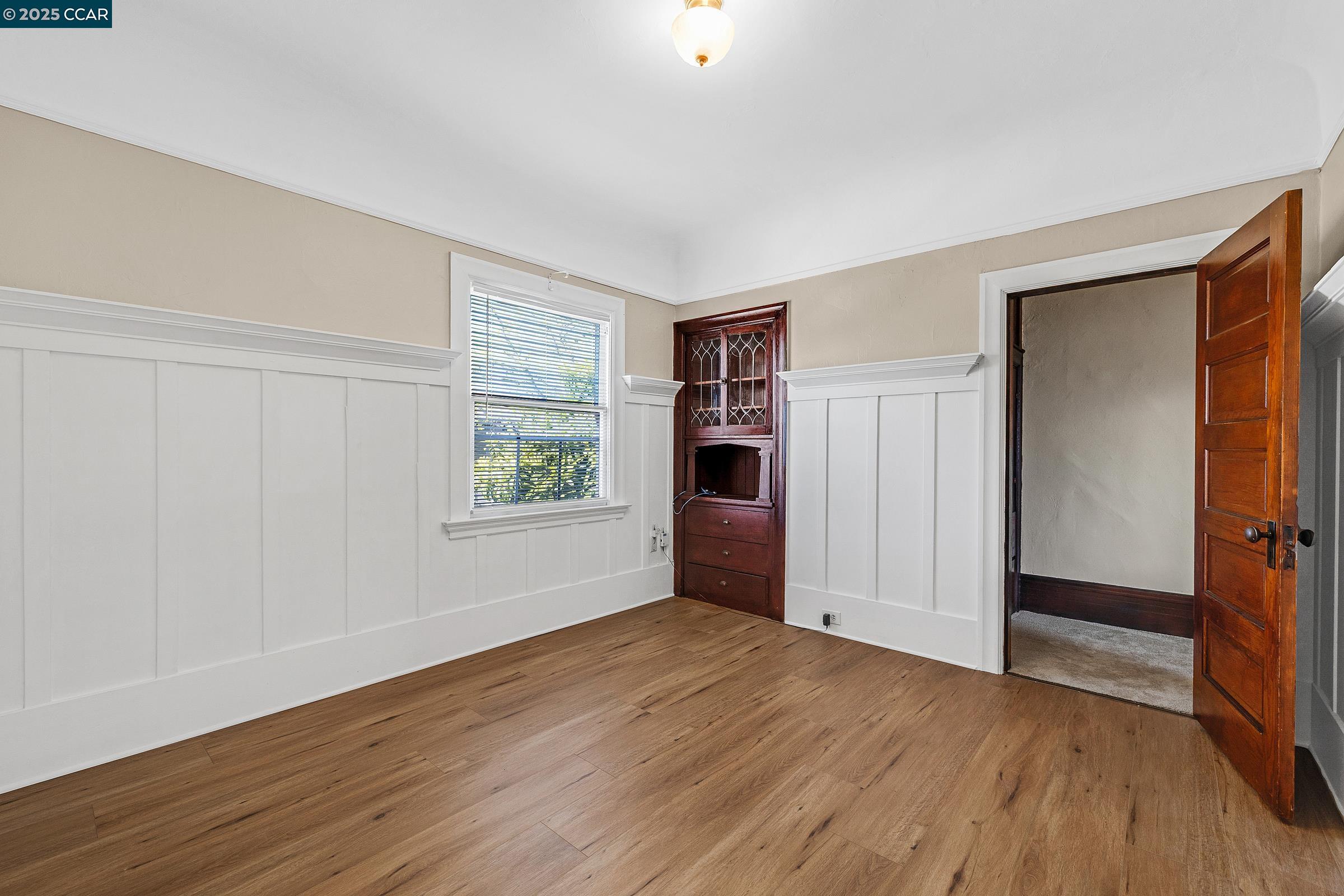 Detail Gallery Image 16 of 31 For 3102 Martin Luther King Jr Way, Berkeley,  CA 94703 - 4 Beds | 1 Baths