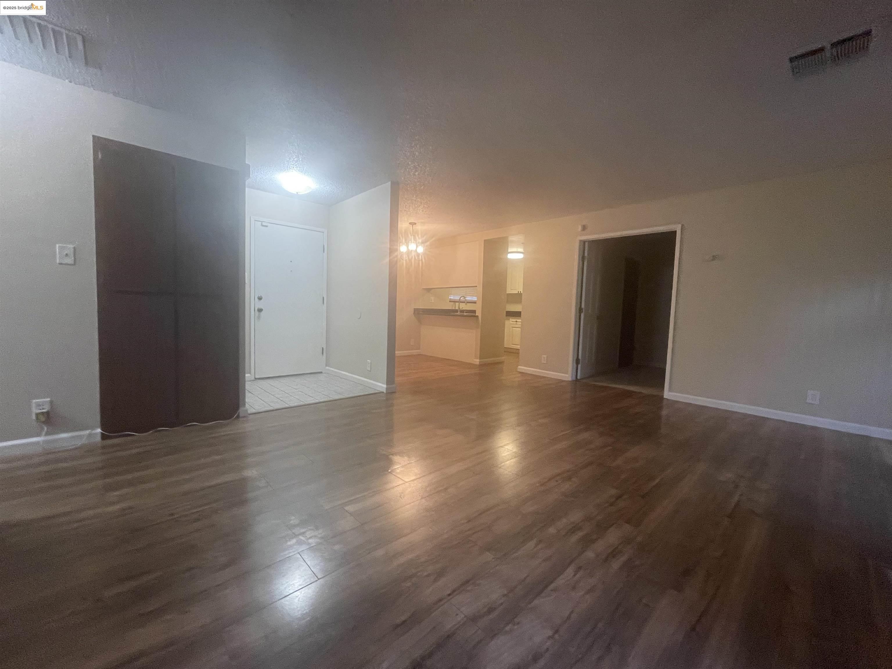Detail Gallery Image 5 of 25 For 2400 Sunny Ln #21,  Antioch,  CA 94509 - 2 Beds | 2 Baths