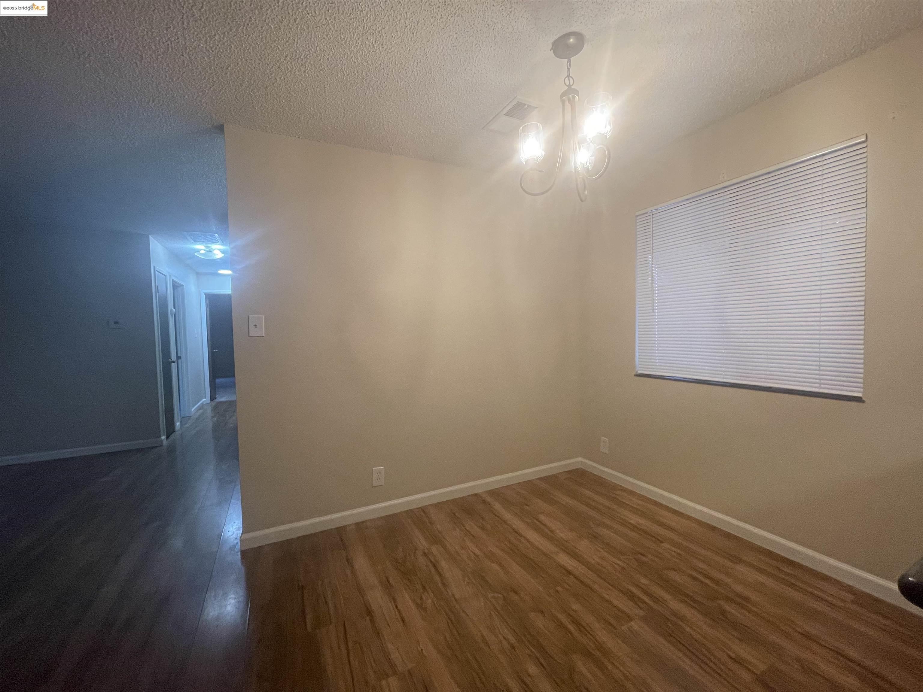 Detail Gallery Image 6 of 25 For 2400 Sunny Ln #21,  Antioch,  CA 94509 - 2 Beds | 2 Baths