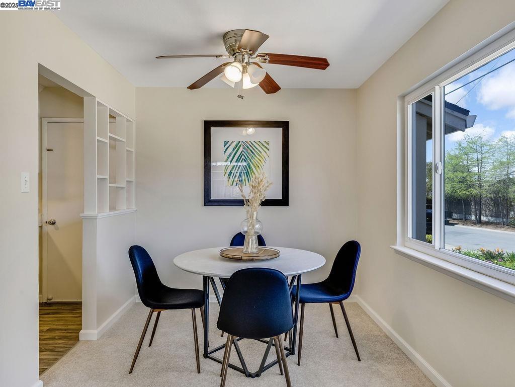 Detail Gallery Image 13 of 51 For 3037 Greenview Dr, Castro Valley,  CA 94546 - 3 Beds | 2 Baths