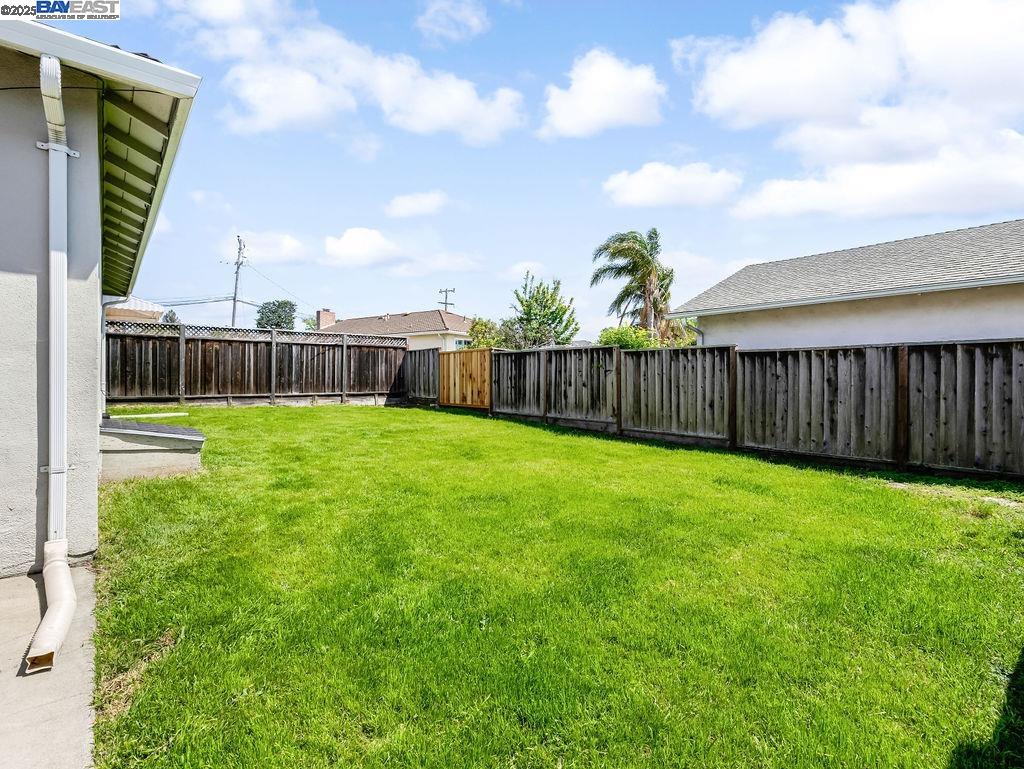 Detail Gallery Image 44 of 51 For 3037 Greenview Dr, Castro Valley,  CA 94546 - 3 Beds | 2 Baths