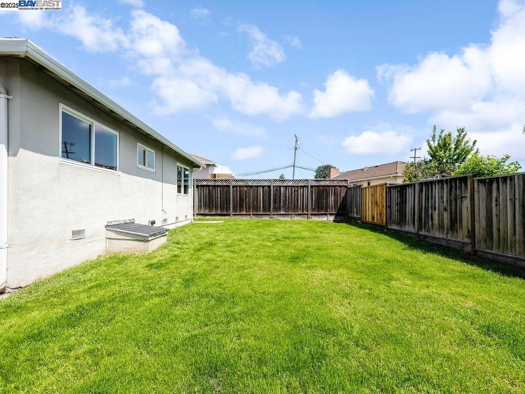 Detail Gallery Image 45 of 51 For 3037 Greenview Dr, Castro Valley,  CA 94546 - 3 Beds | 2 Baths