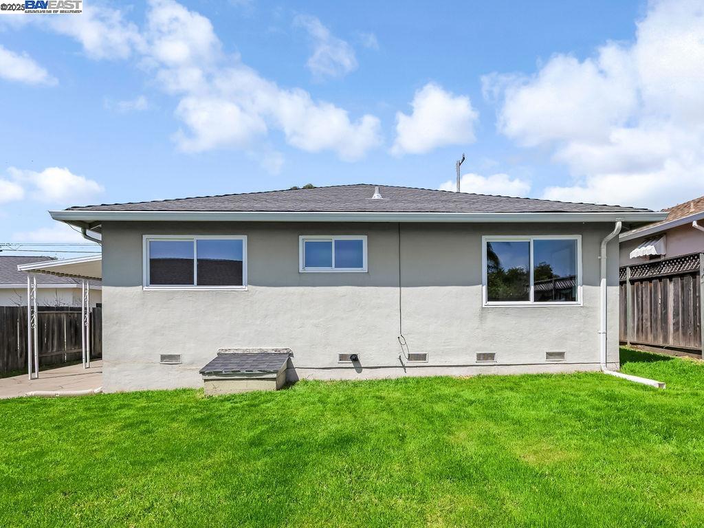Detail Gallery Image 47 of 51 For 3037 Greenview Dr, Castro Valley,  CA 94546 - 3 Beds | 2 Baths