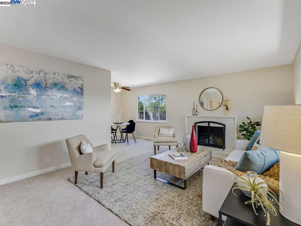Detail Gallery Image 8 of 51 For 3037 Greenview Dr, Castro Valley,  CA 94546 - 3 Beds | 2 Baths