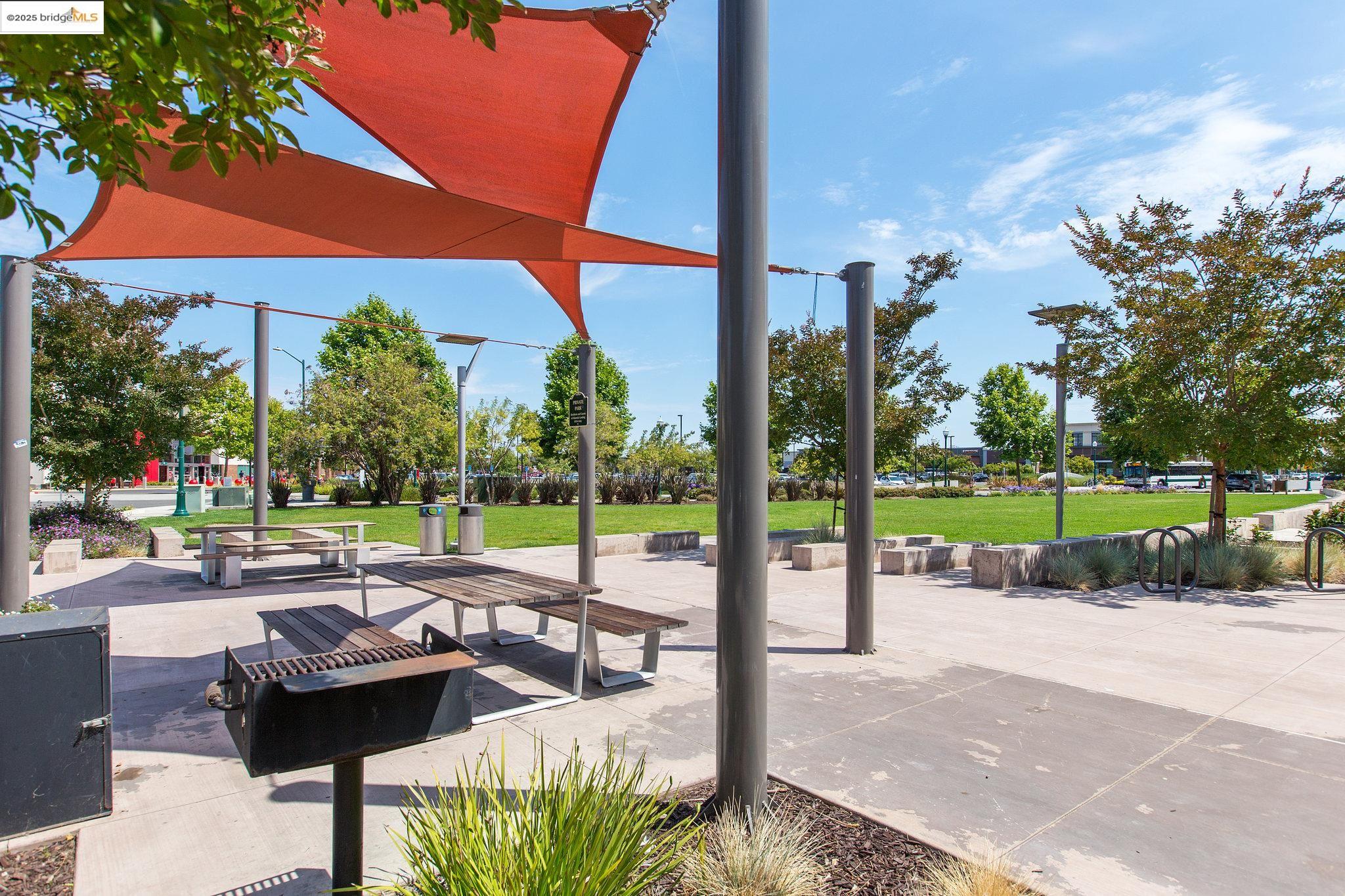 Detail Gallery Image 54 of 60 For 2759 Aschow Ln, Alameda,  CA 94501 - 5 Beds | 4/1 Baths