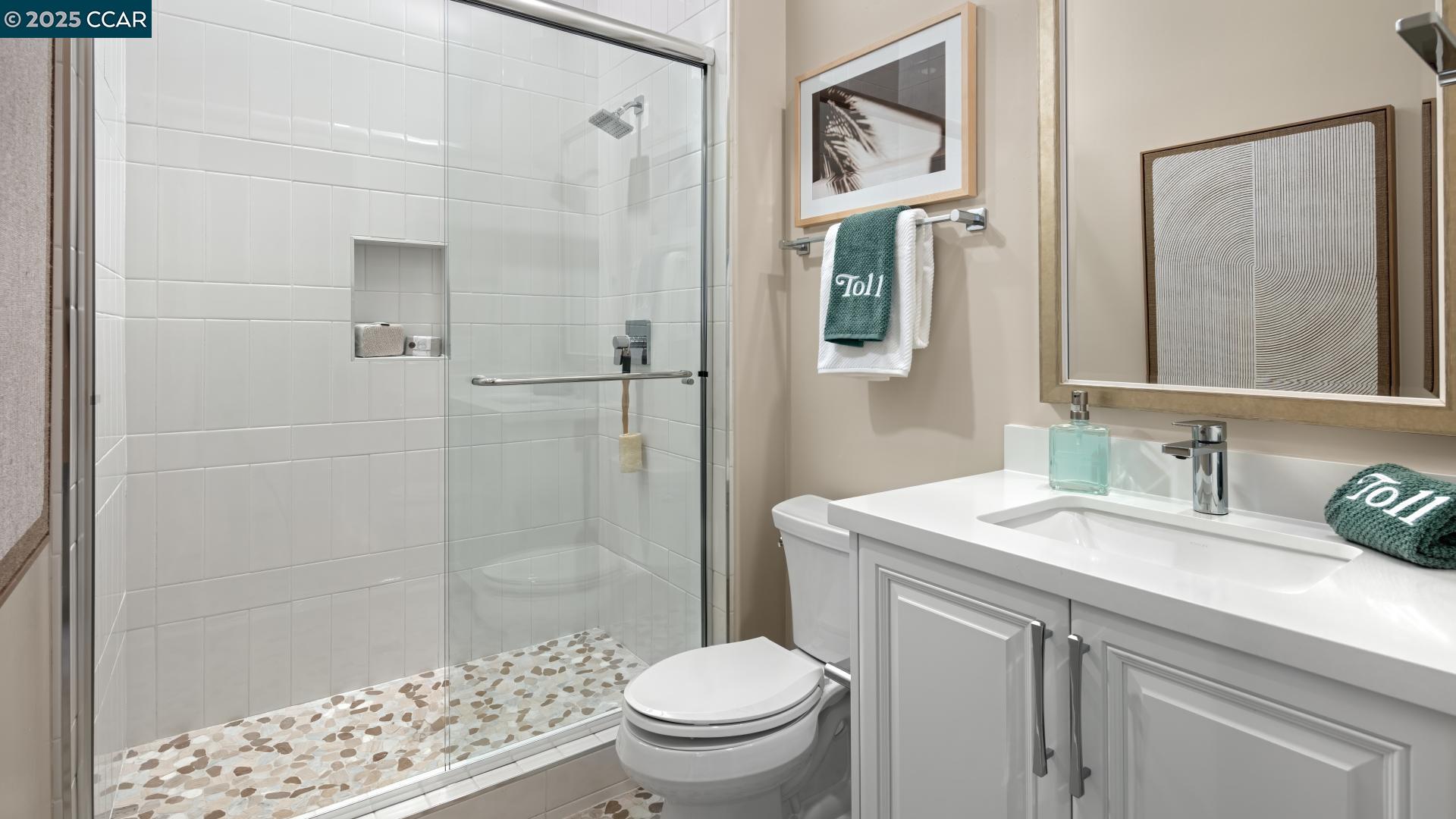 Detail Gallery Image 11 of 23 For 1583 Aloha Ave, Tracy,  CA 95377 - 2 Beds | 2/1 Baths