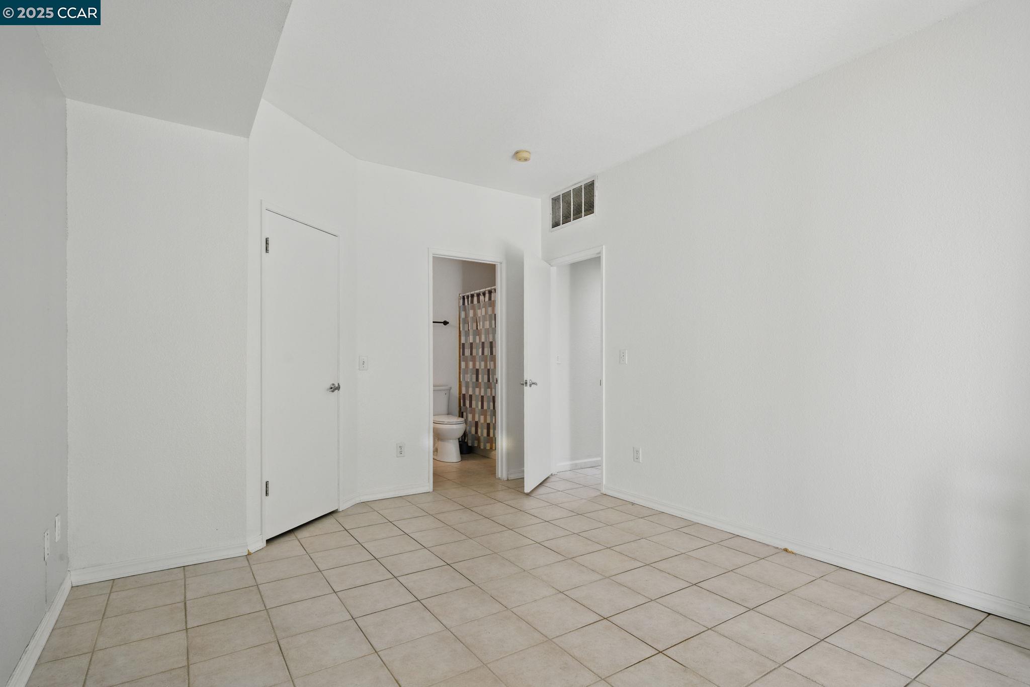 Detail Gallery Image 19 of 25 For 209 Palermo, Hercules,  CA 94547 - 2 Beds | 2 Baths