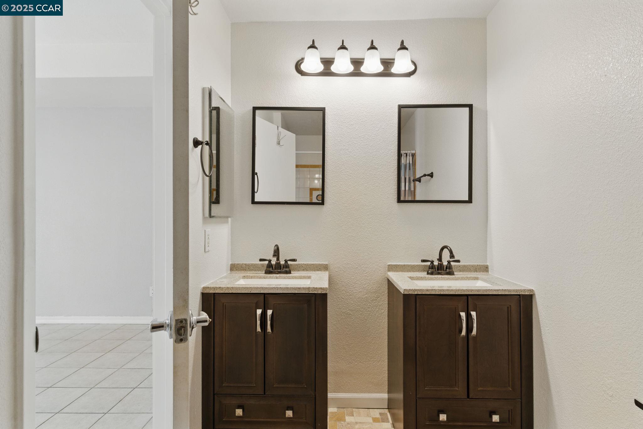 Detail Gallery Image 21 of 25 For 209 Palermo, Hercules,  CA 94547 - 2 Beds | 2 Baths