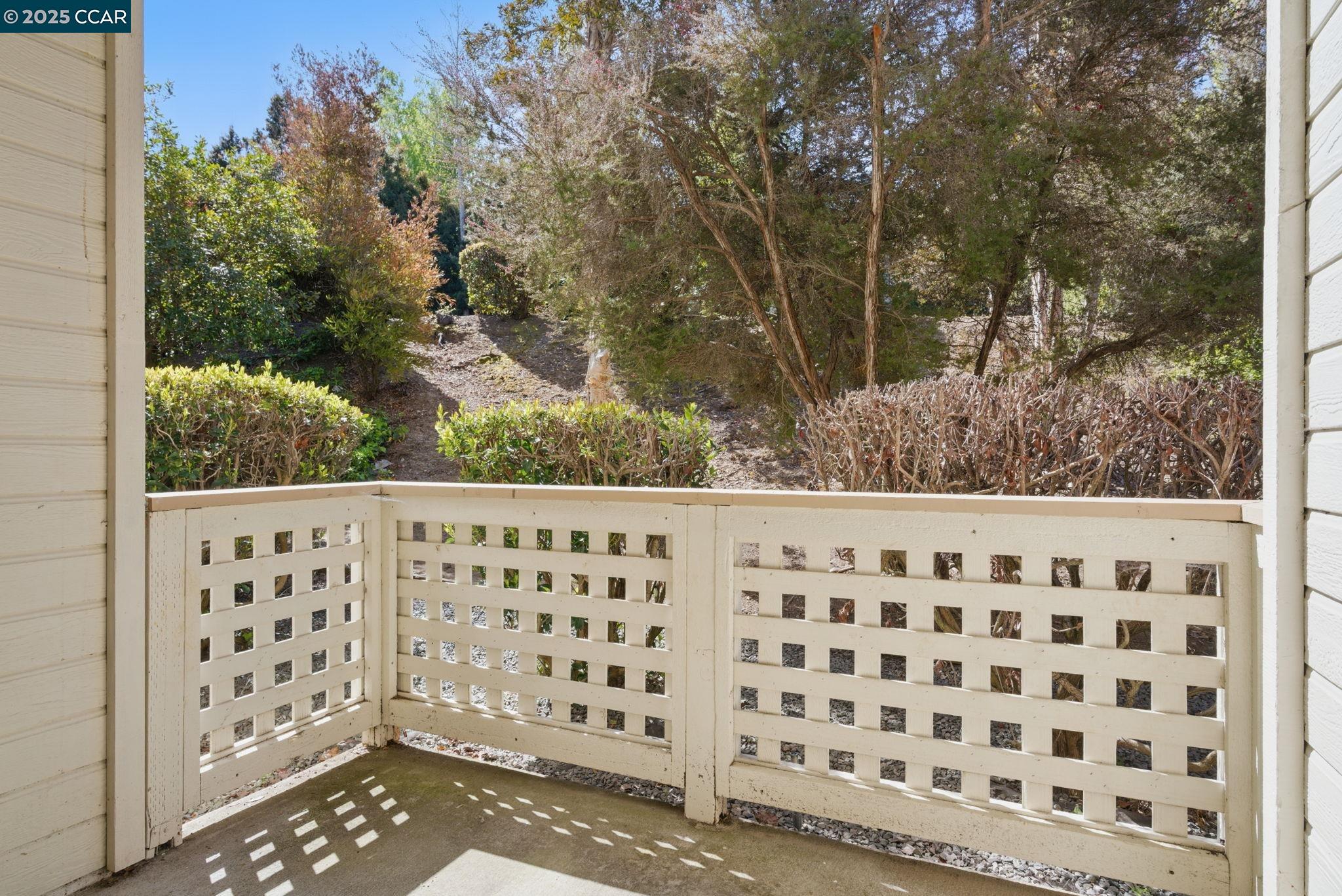 Detail Gallery Image 23 of 25 For 209 Palermo, Hercules,  CA 94547 - 2 Beds | 2 Baths