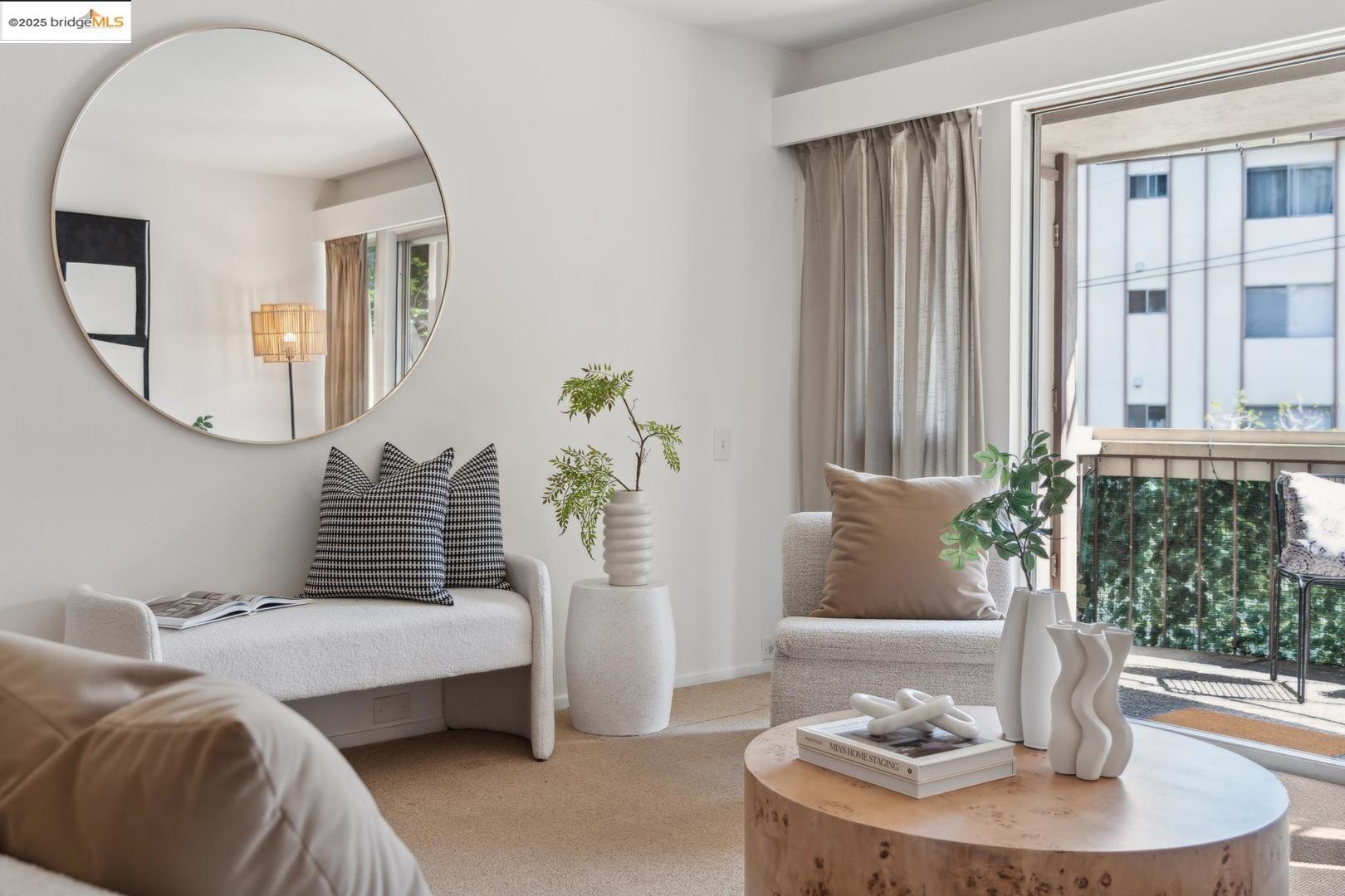 323 Monte Vista AVE # 103, Oakland, California 94611, 1 Bedroom Bedrooms, 3 Rooms Rooms,1 BathroomBathrooms,Residential,For Sale,323 Monte Vista AVE # 103,41092882
