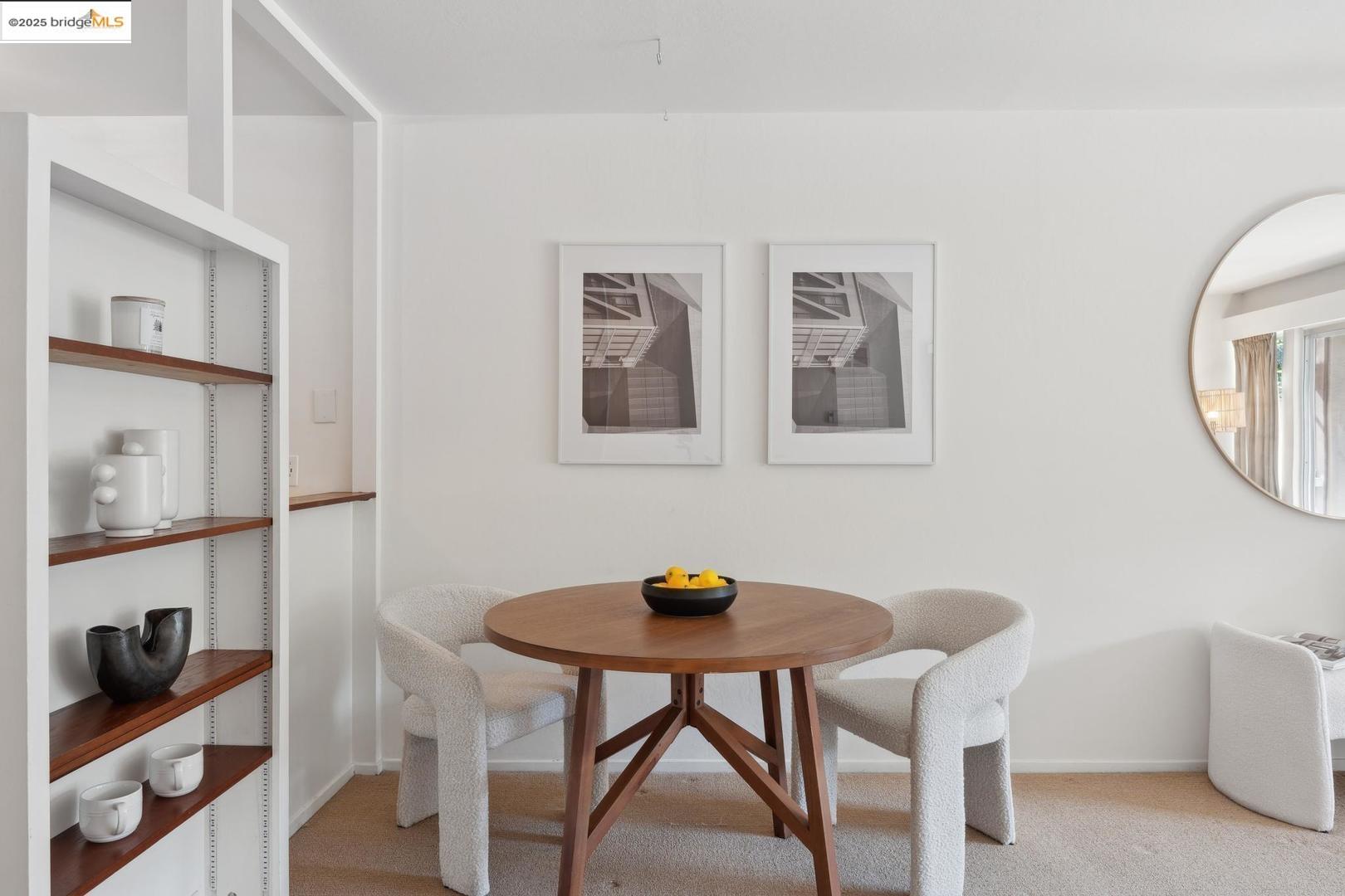 323 Monte Vista AVE # 103, Oakland, California 94611, 1 Bedroom Bedrooms, 3 Rooms Rooms,1 BathroomBathrooms,Residential,For Sale,323 Monte Vista AVE # 103,41092882