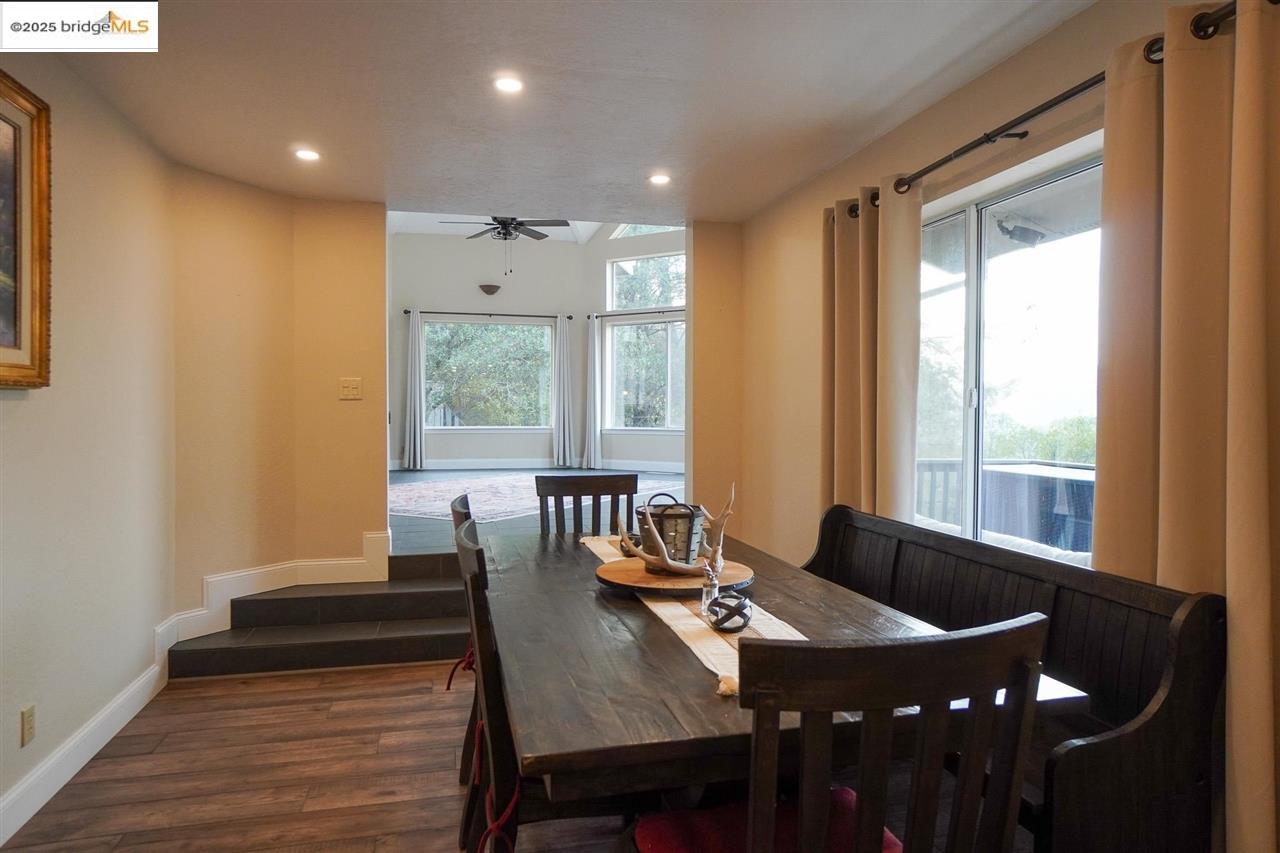 Detail Gallery Image 11 of 59 For 12300 Wahine, Jamestown,  CA 95327-9495 - 3 Beds | 2/1 Baths