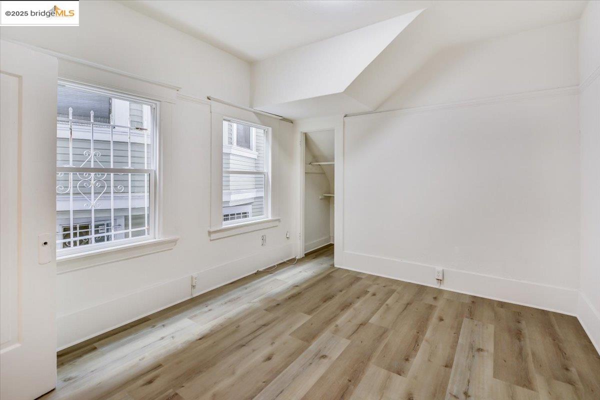 Detail Gallery Image 12 of 60 For 832 7th Ave, Oakland,  CA 94606 - – Beds | – Baths
