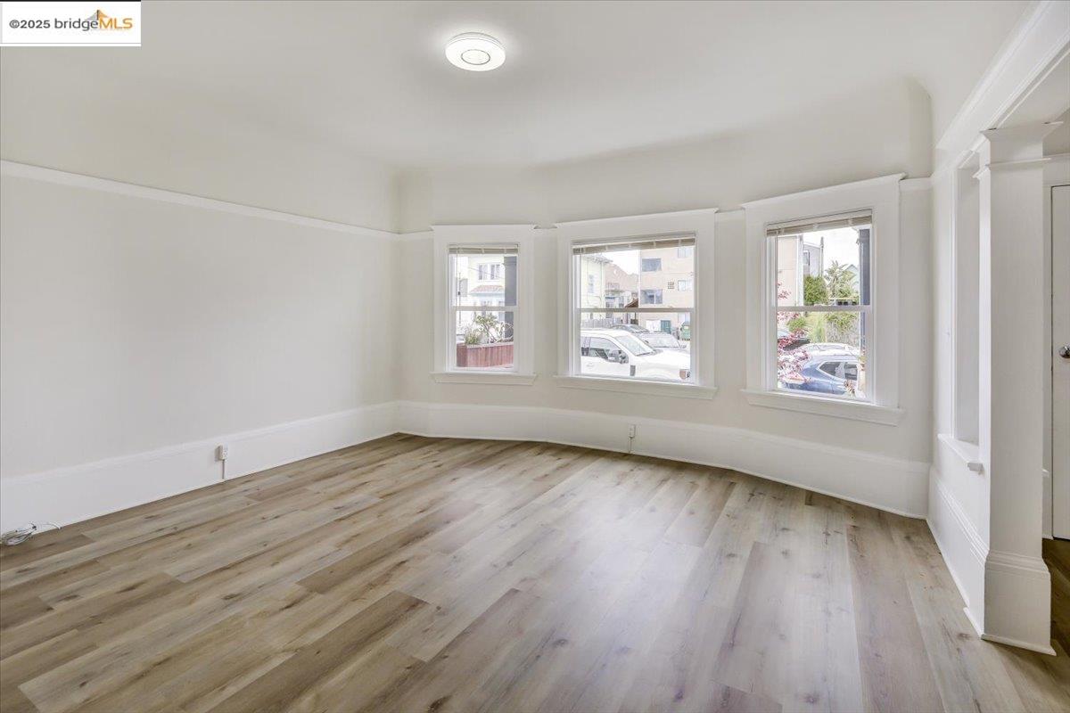 Detail Gallery Image 17 of 60 For 832 7th Ave, Oakland,  CA 94606 - – Beds | – Baths