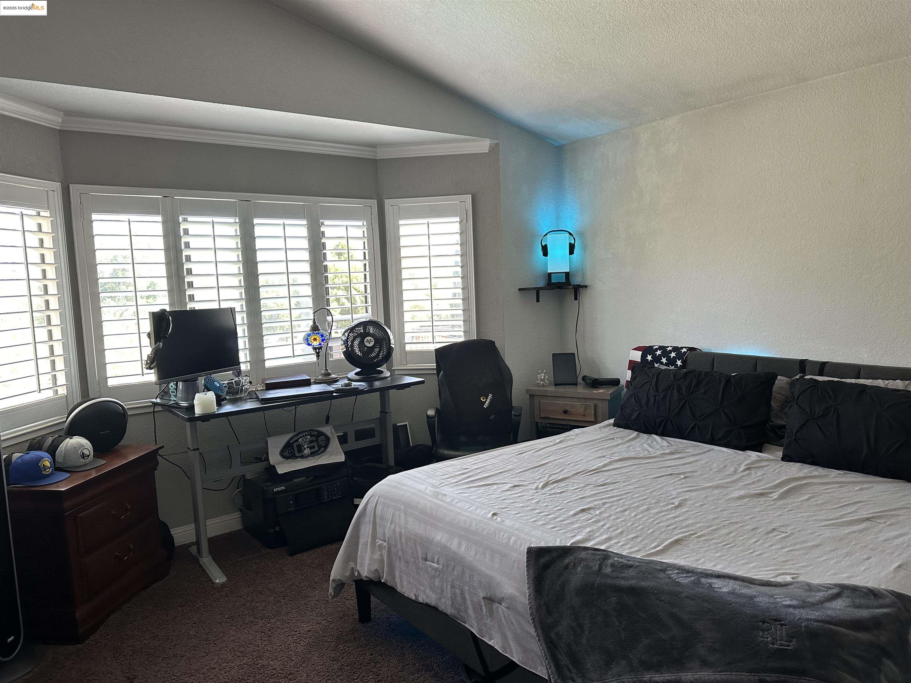 Detail Gallery Image 12 of 19 For 2070 Largo Ct, Discovery Bay,  CA 94505 - 4 Beds | 2/1 Baths