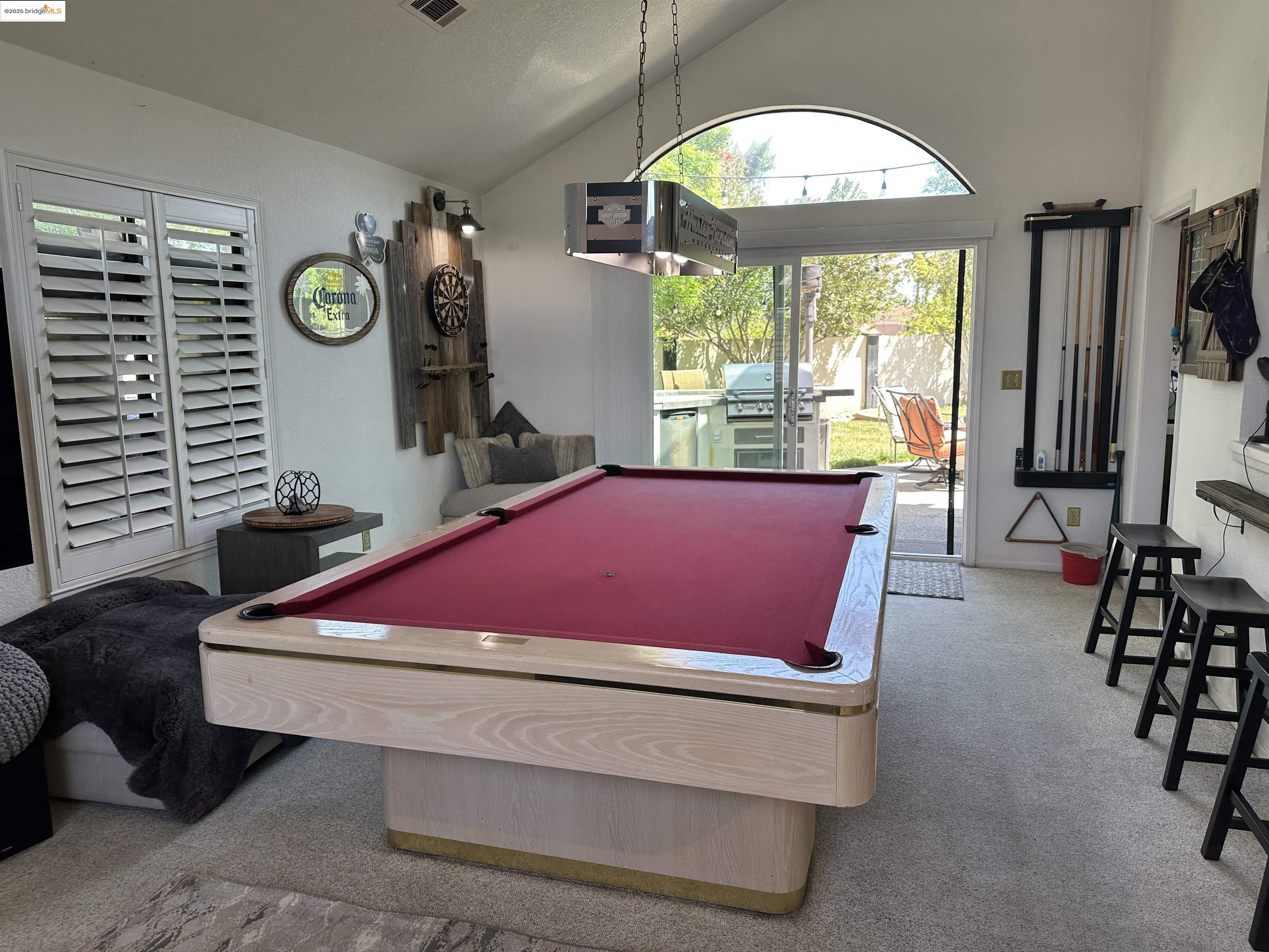 Detail Gallery Image 9 of 19 For 2070 Largo Ct, Discovery Bay,  CA 94505 - 4 Beds | 2/1 Baths