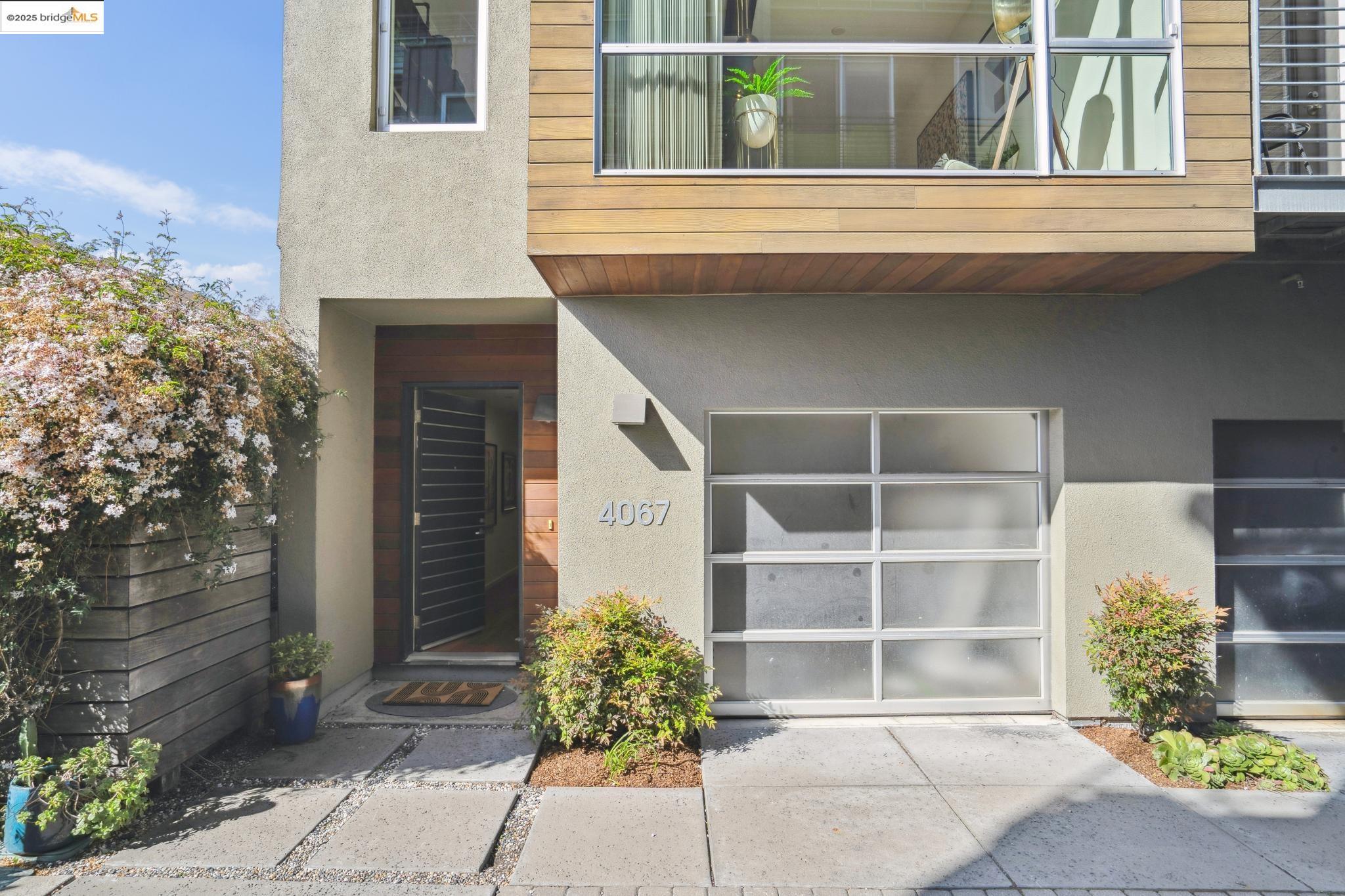 Photo #2: 41092905 Listing 