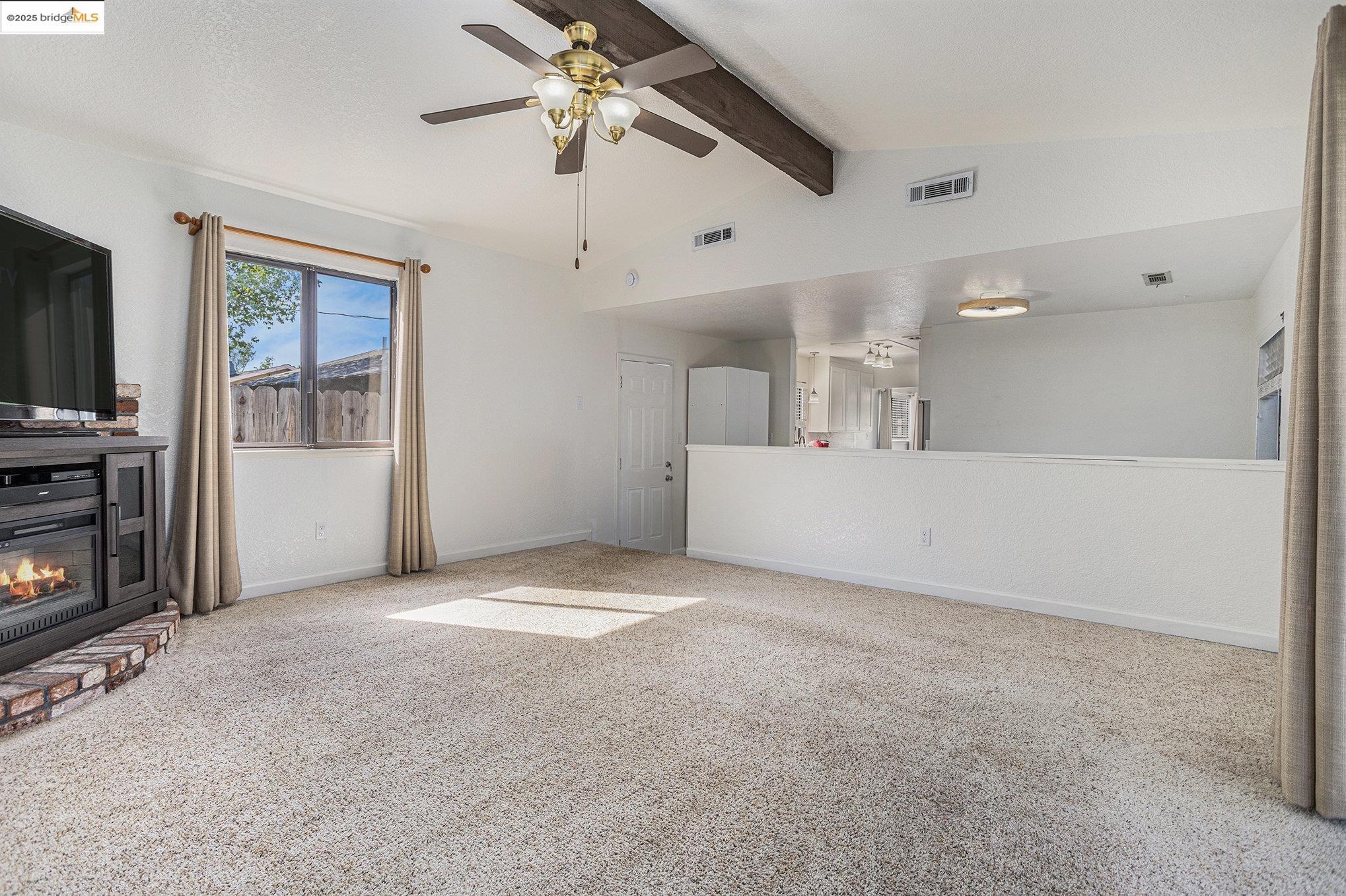Detail Gallery Image 15 of 27 For 234 E 20th St, Tracy,  CA 95376 - 3 Beds | 2 Baths