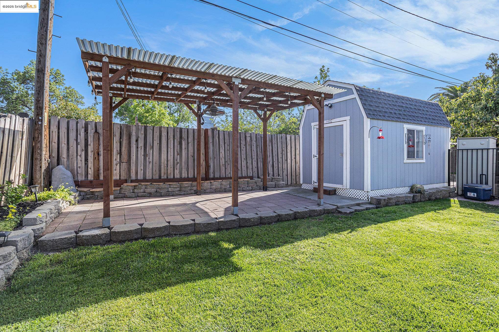 Detail Gallery Image 23 of 27 For 234 E 20th St, Tracy,  CA 95376 - 3 Beds | 2 Baths