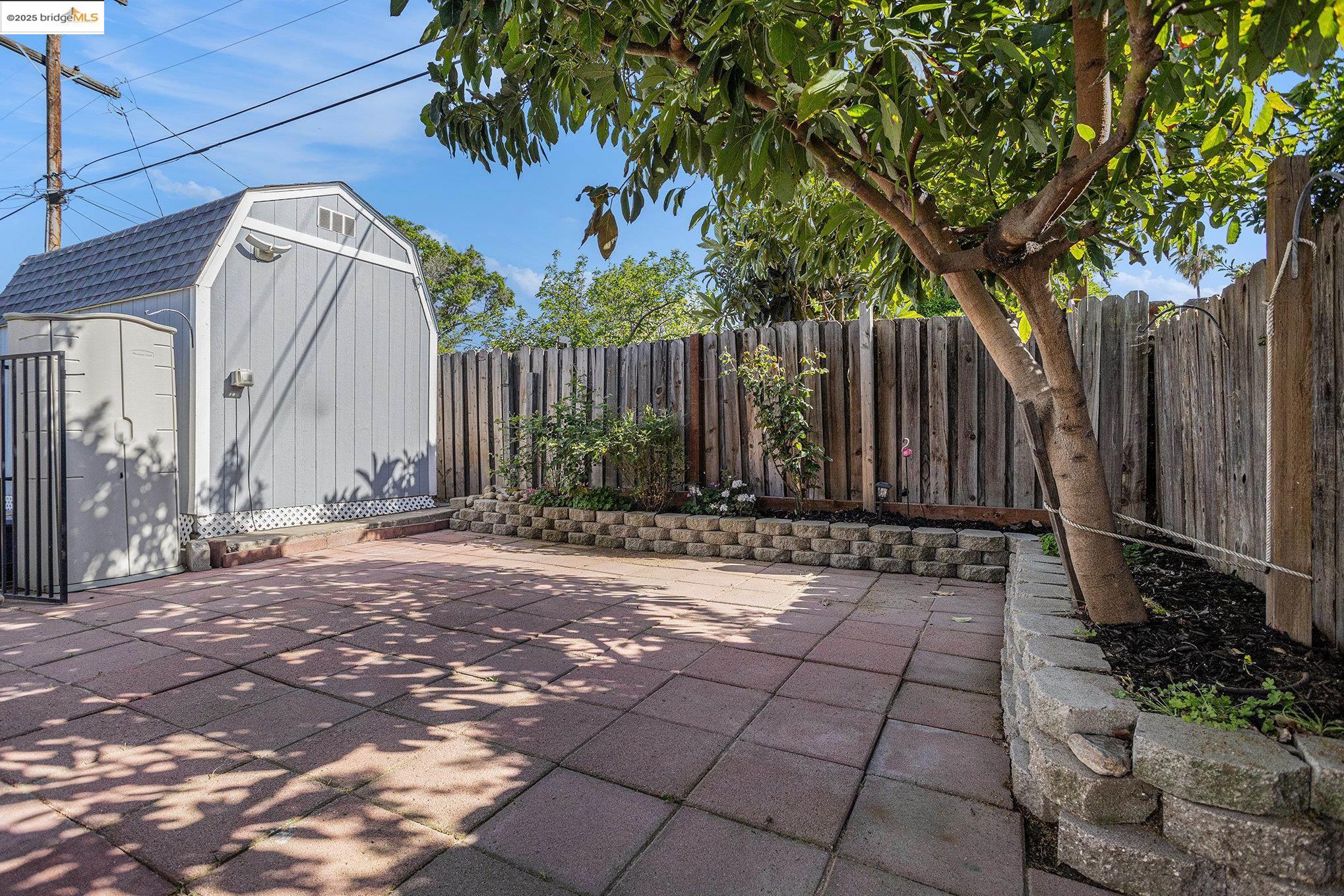 Detail Gallery Image 24 of 27 For 234 E 20th St, Tracy,  CA 95376 - 3 Beds | 2 Baths