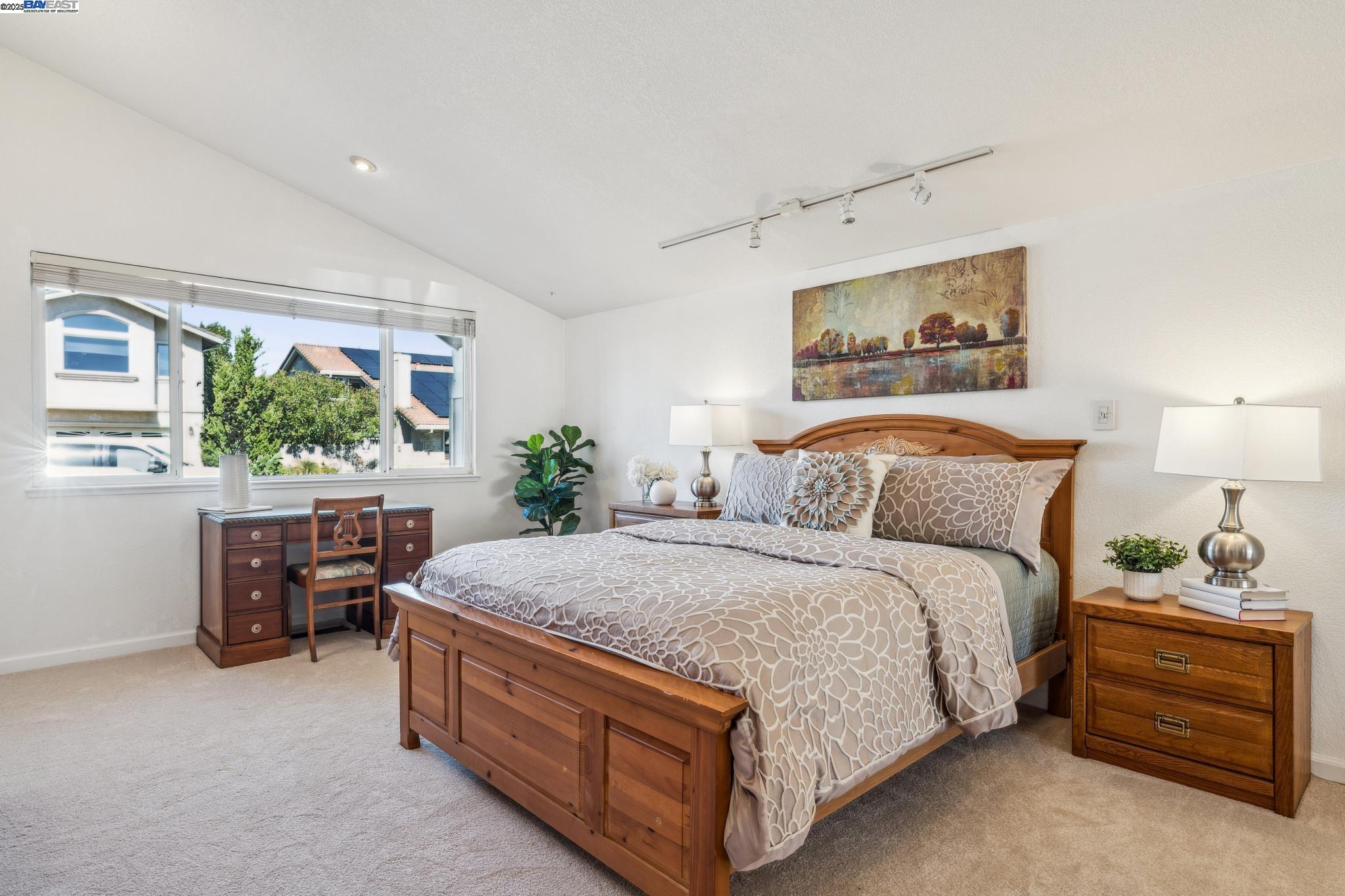 Detail Gallery Image 18 of 36 For 7758 Forsythia Ct, Pleasanton,  CA 94588 - 4 Beds | 2 Baths
