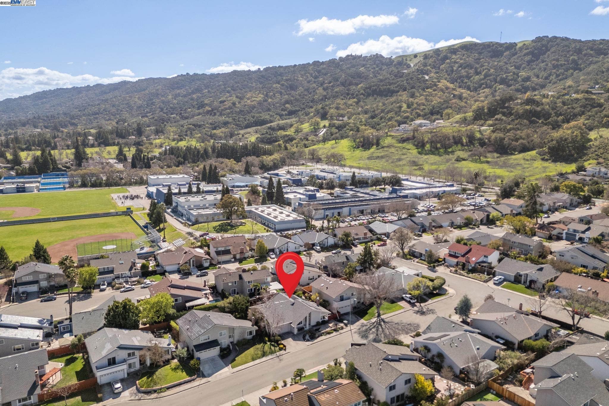 Detail Gallery Image 3 of 36 For 7758 Forsythia Ct, Pleasanton,  CA 94588 - 4 Beds | 2 Baths