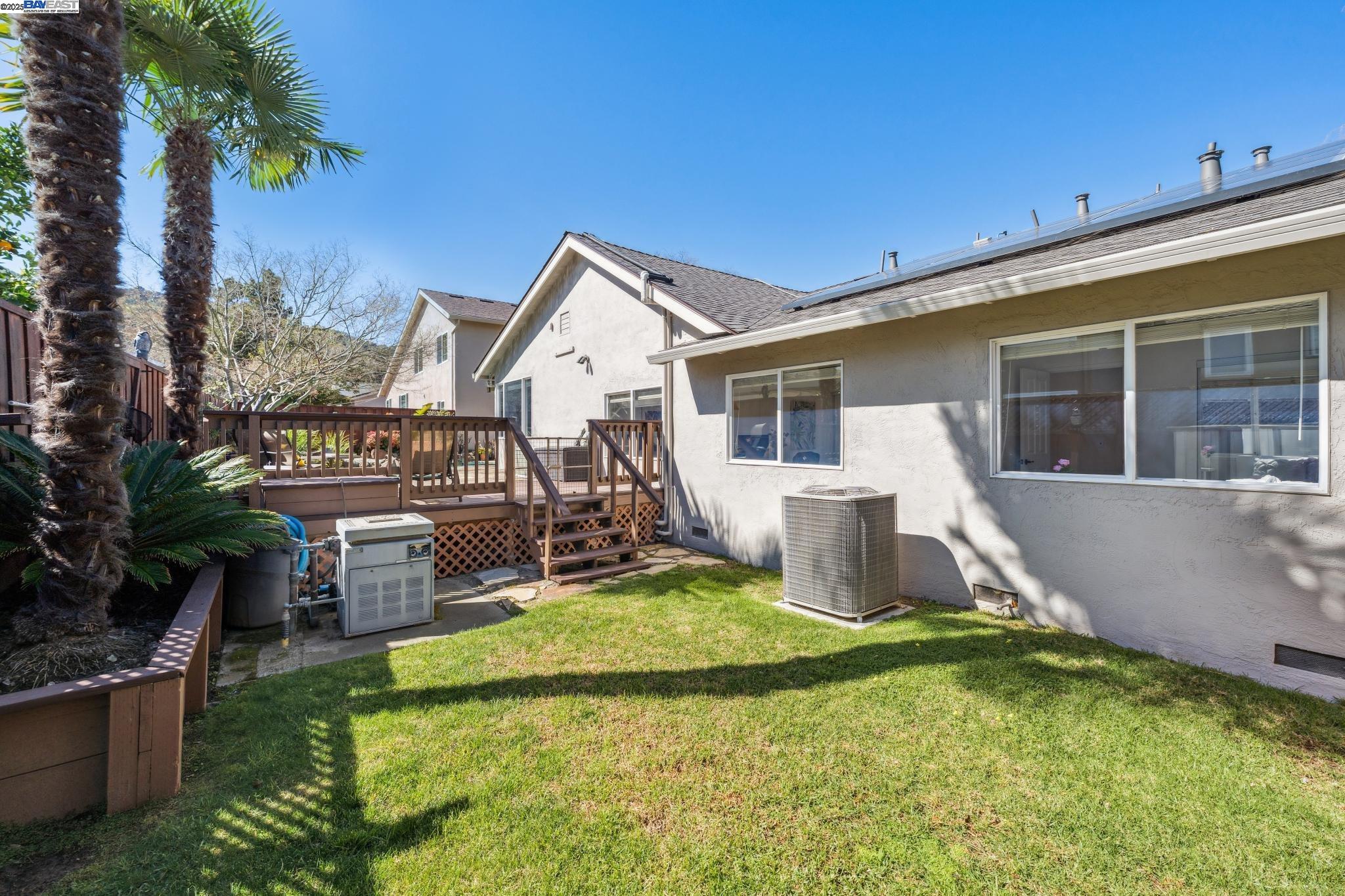 Detail Gallery Image 33 of 36 For 7758 Forsythia Ct, Pleasanton,  CA 94588 - 4 Beds | 2 Baths
