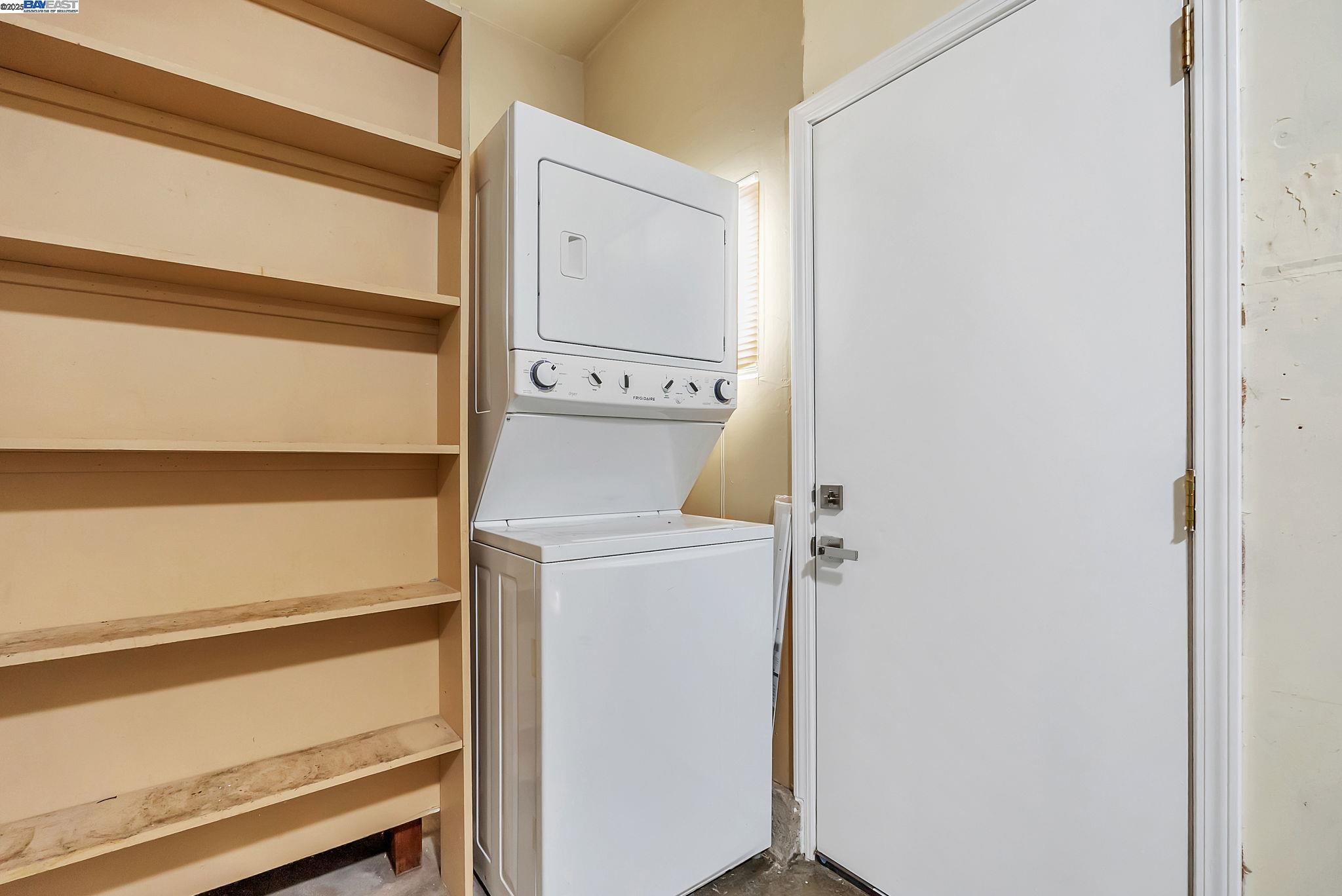 property-img